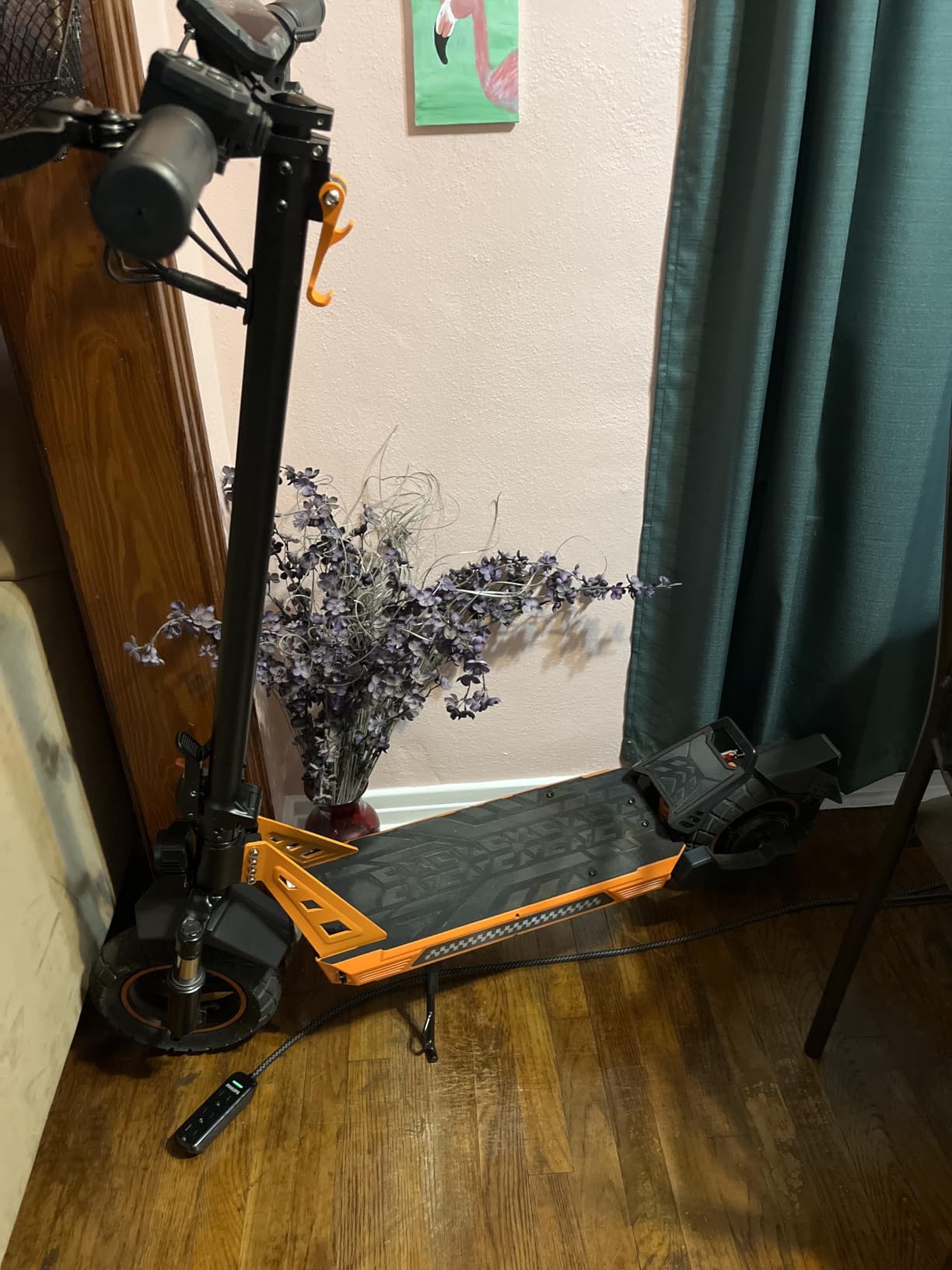 Electric Scooter Adults, Max Speed 28-31MPH, 28-31Miles, 10'' Offroad Tire, 1000-1200W Motor, Shock Absorption, 330LBS, Foldable for Adults Commuting (ANSI/CAN/UL/ULC 2272/2271) Black&Orange customer photo 2
