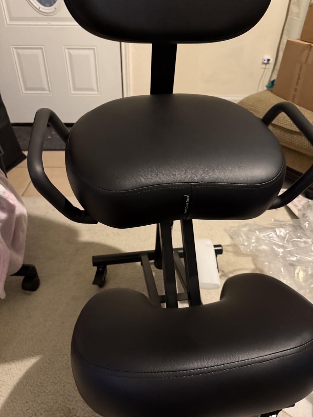 Ergonomic Kneeling Chair with Backrest, Improve Posture, Thick Cushions, Locking Wheels for Home & Office, AKONI 512B (Dim Grey) customer photo 2