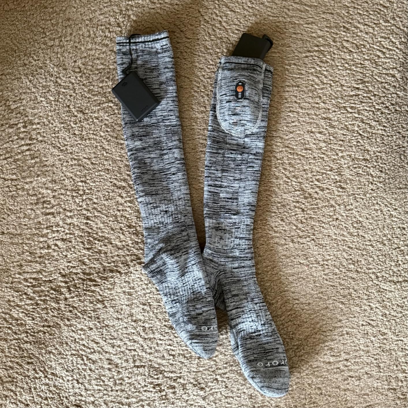ORORO Heated Socks with Wool-Blend Fabric, Electric Foot Warmer with Toe and Sole Heating, Battery Powered Socks customer photo 1