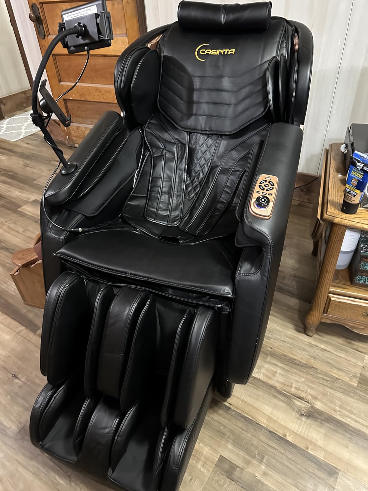 2026 Massage Chair Full Body, Zero Gravity Massage Chair Recliner with 14 Fixed Rollers, 8 Airbags, Foot Massage, Lumbar Heating, Touch Screen, Bluetooth Speaker & Ambient Lighting customer photo 1
