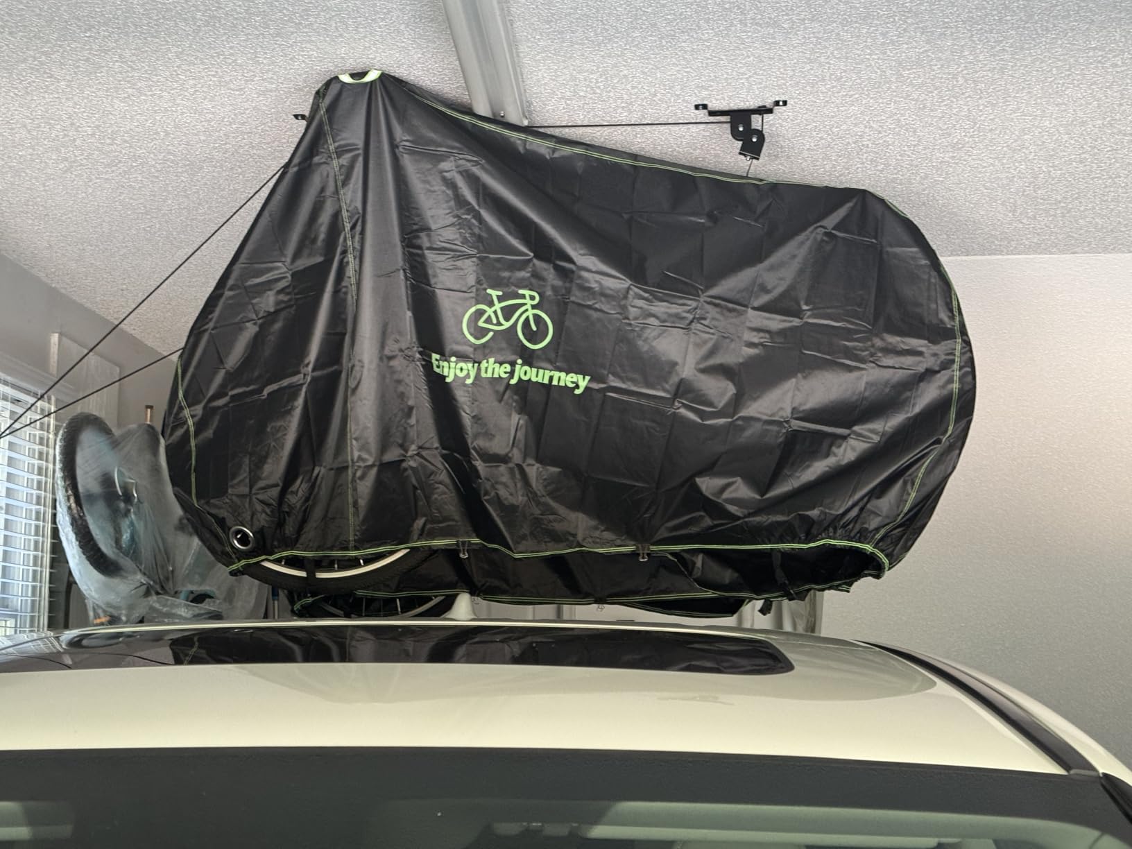 Bike Cover for 1 Bike Waterproof Outdoor, Ebike Cover Rain Sun UV Dust Wind Proof, Bicycle Covers Outdoor Storage with Lock Hole for Electric Bike Mountain Road Bikes customer photo 1