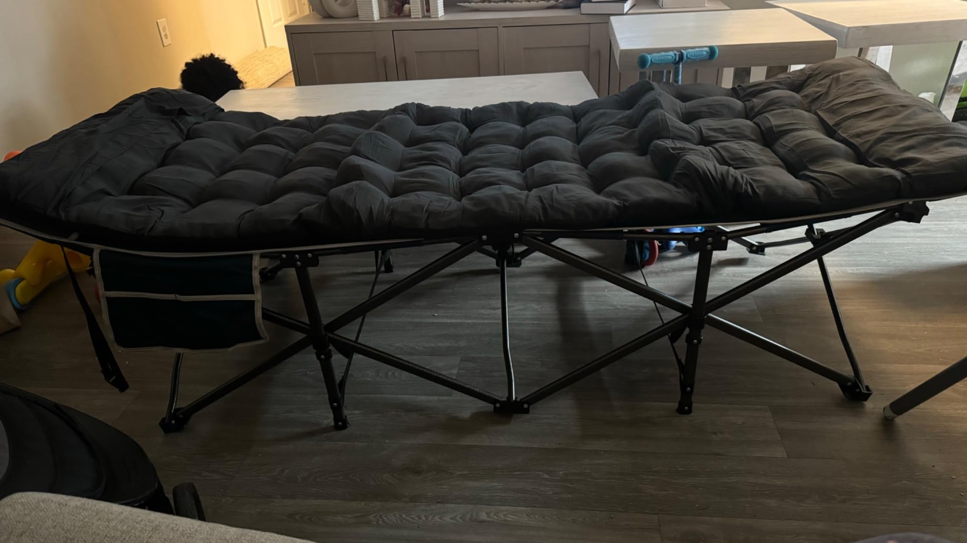 Suteck 32In XXL Folding Camping Cot, 900LBS Heavy Duty Sleeping Cot with Pillow Mattress, 1200D Double-Layer Oxford Portable Cot for Adults with Carry Bag for Home Office Nap Beach Travel customer photo 2
