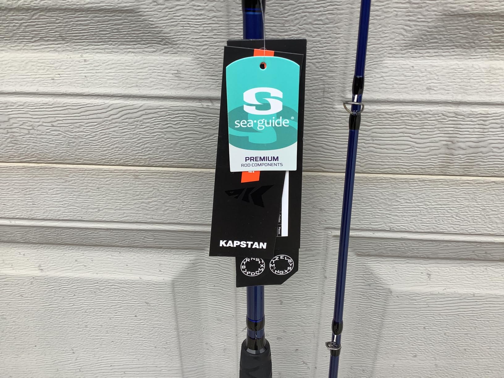 KastKing Kapstan Saltwater Spinning Rod, Boat & Surf Fishing Rod, Lightweight S-Curve Graphite Blanks, Stainless-Steel Double-Foot Guides, Aluminum/Graphite Locking Reel Seat, 2-Piece PTS Rod customer photo 2