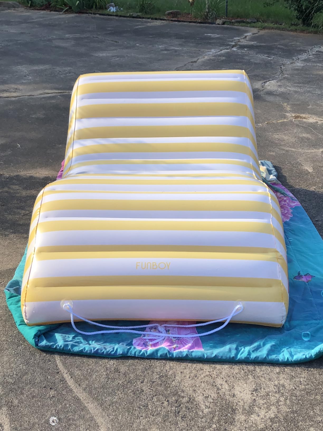 FUNBOY Giant Inflatable Luxury Blue & White Cabana Striped Chaise Lounger, Chair Pool Float for Adults, Perfect for a Summer Pool Party, Nearly 6 Feet Long customer photo 2