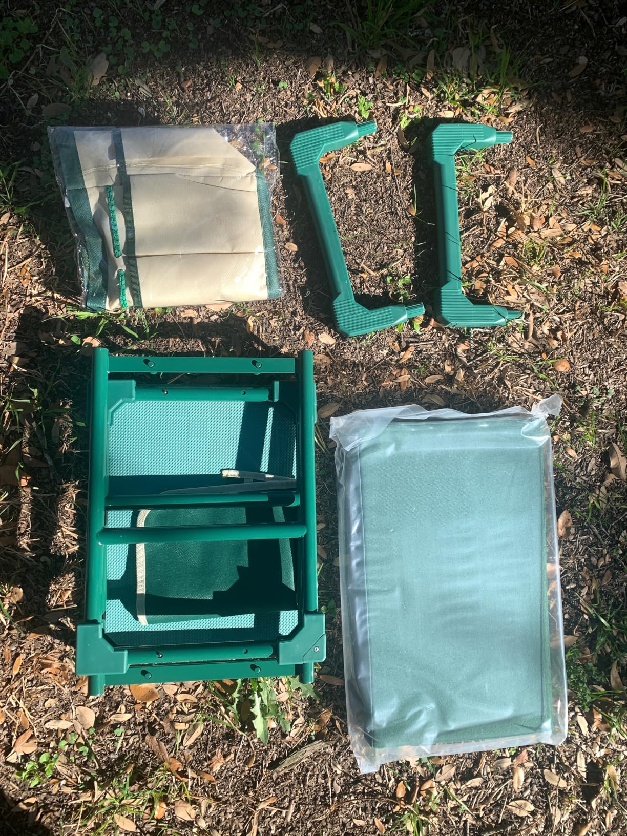 Garden Kneeler and Seat for Seniors: Heavy Duty 420 LBS Support Anti-Tip Multifunctional Gardening Stool Bench with Widened Thick Soft Kneeling Pad & Tool Bag - Foldable for Gardeners customer photo 1