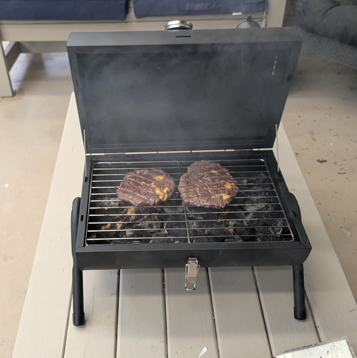 DNKMOR Charcoal Grill with Offset Smoker, BBQ Grills with Side Table, 535 Square Inches, Outdoor Backyard Camping customer photo 2
