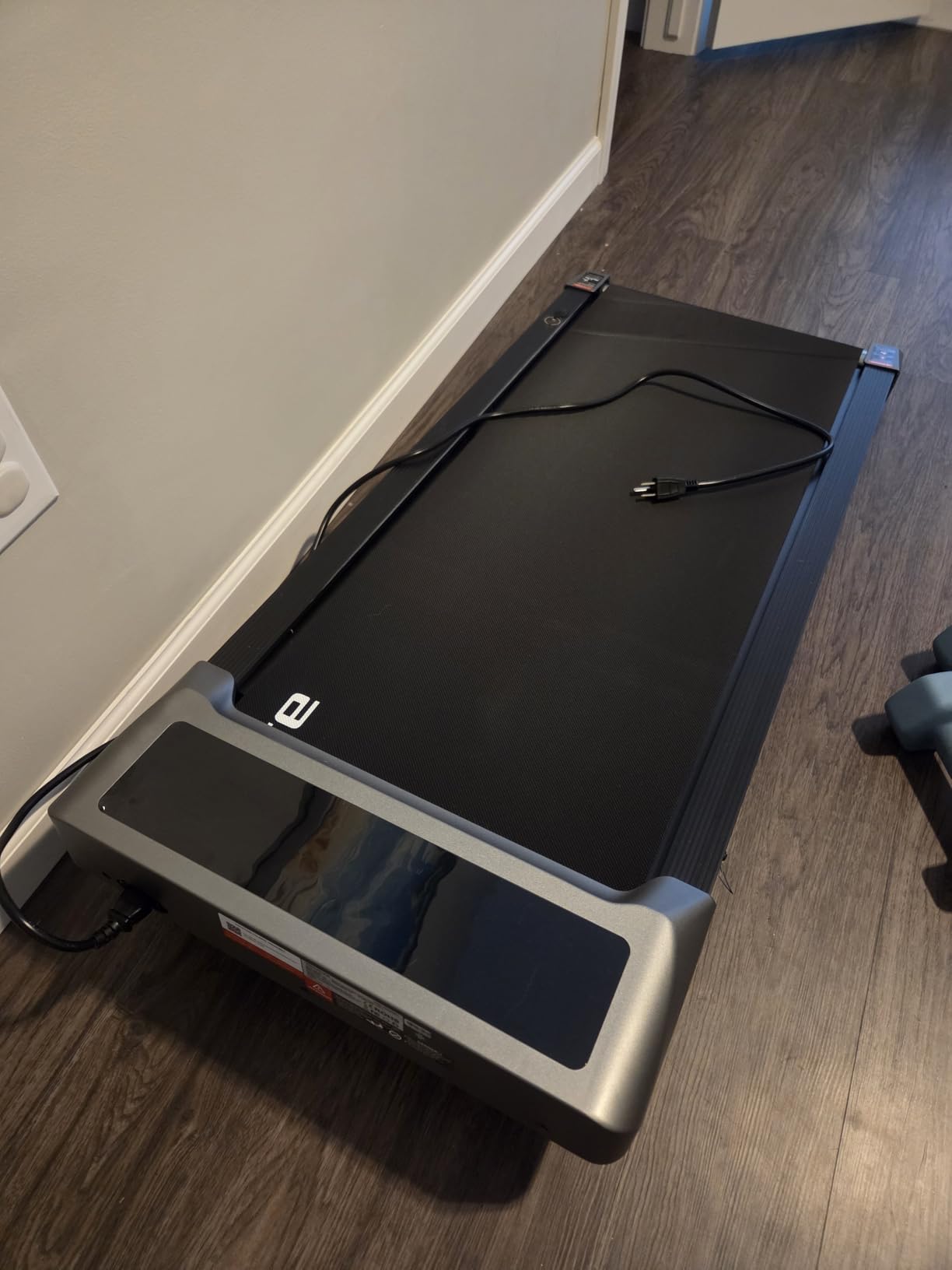 TOPUTURE Walking Pad with 10% Incline, 3.0HP Brushless Quiet Under Desk Treadmill, Portable Treadmills for Home/Office, Running Machine 300 lbs Capacity with RGB LED Screen, Remote Control/App Control customer photo 1