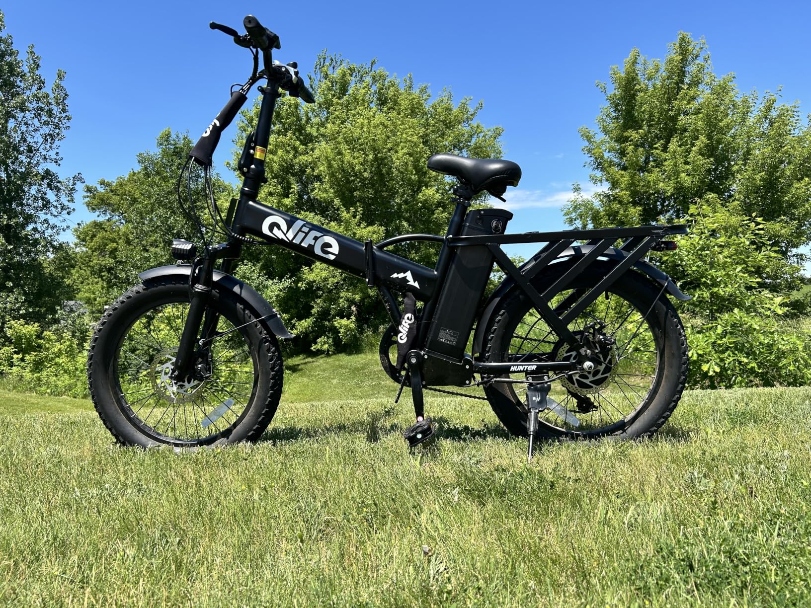 Qlife Hunter Foldable Electric Bike for Adults, Peak 1200W Ebike with 48V 13.5Ah Battery, 65-Mile Range, Heavy-Duty Rear Rack, 20-Inch Fat Tires, Folding E Bike for Commuting & Outdoor Use customer photo 2