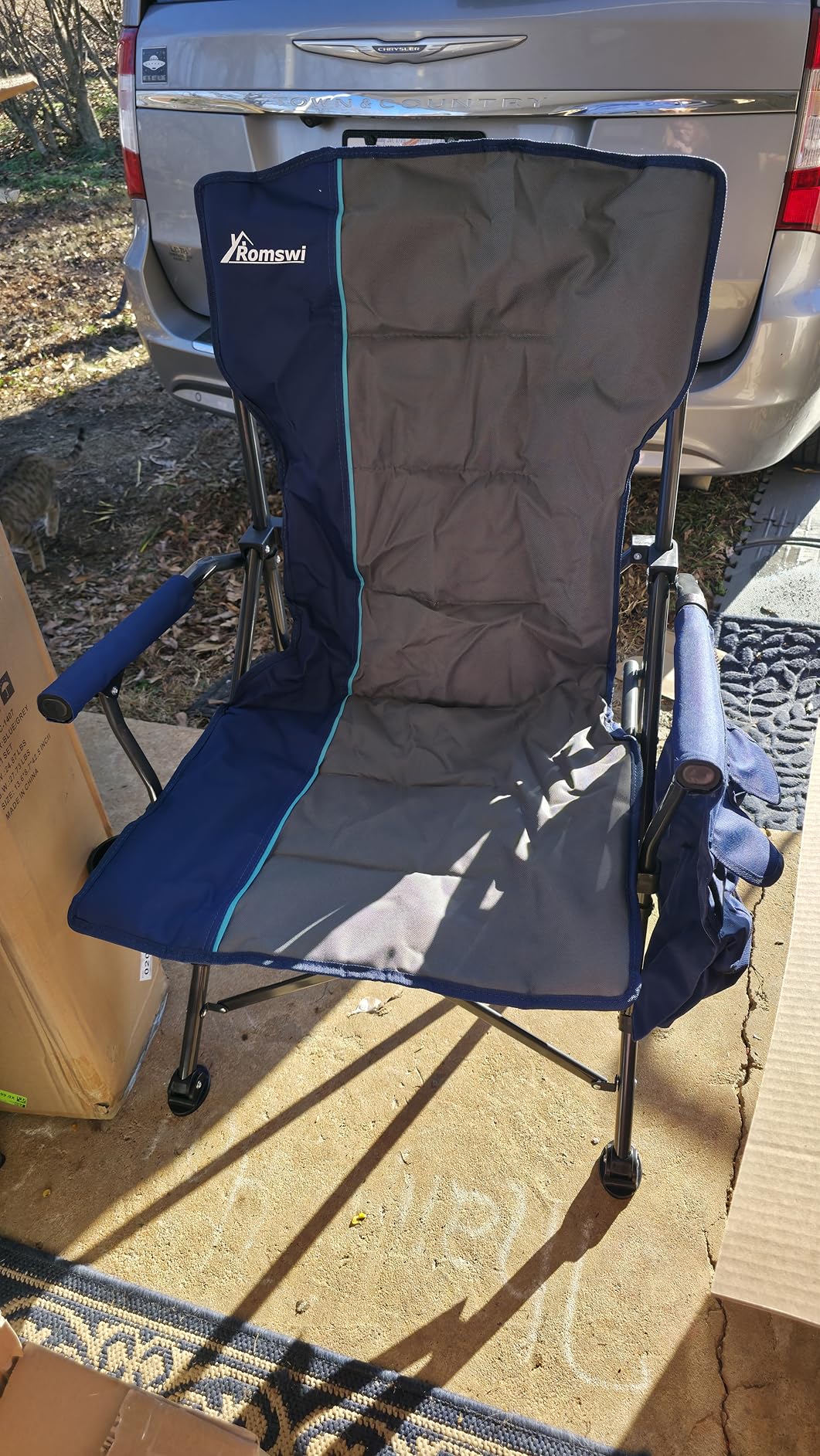 Romswi Oversized Camping Chairs 2 Pack, 500 LBS Heavy Duty Folding Lawn Chairs with Hard Armrests, Wide Seat Outdoor Chairs with Cup Holder & Side Pocket for Camping Beach Sports Backyard customer photo 1