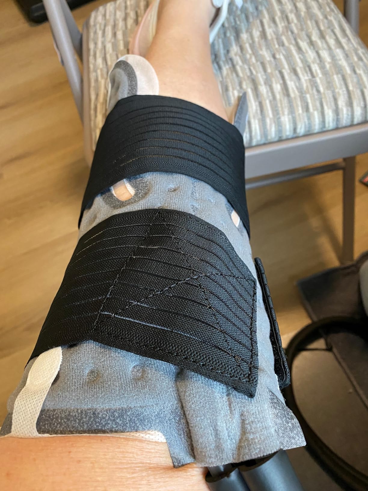 Cold Therapy Machine, Programmable Ice Machine for Hip After Surgery, Portable Hip Replacement Recovery System, Cryotherapy Pain Relief w/Compression Pad customer photo 1