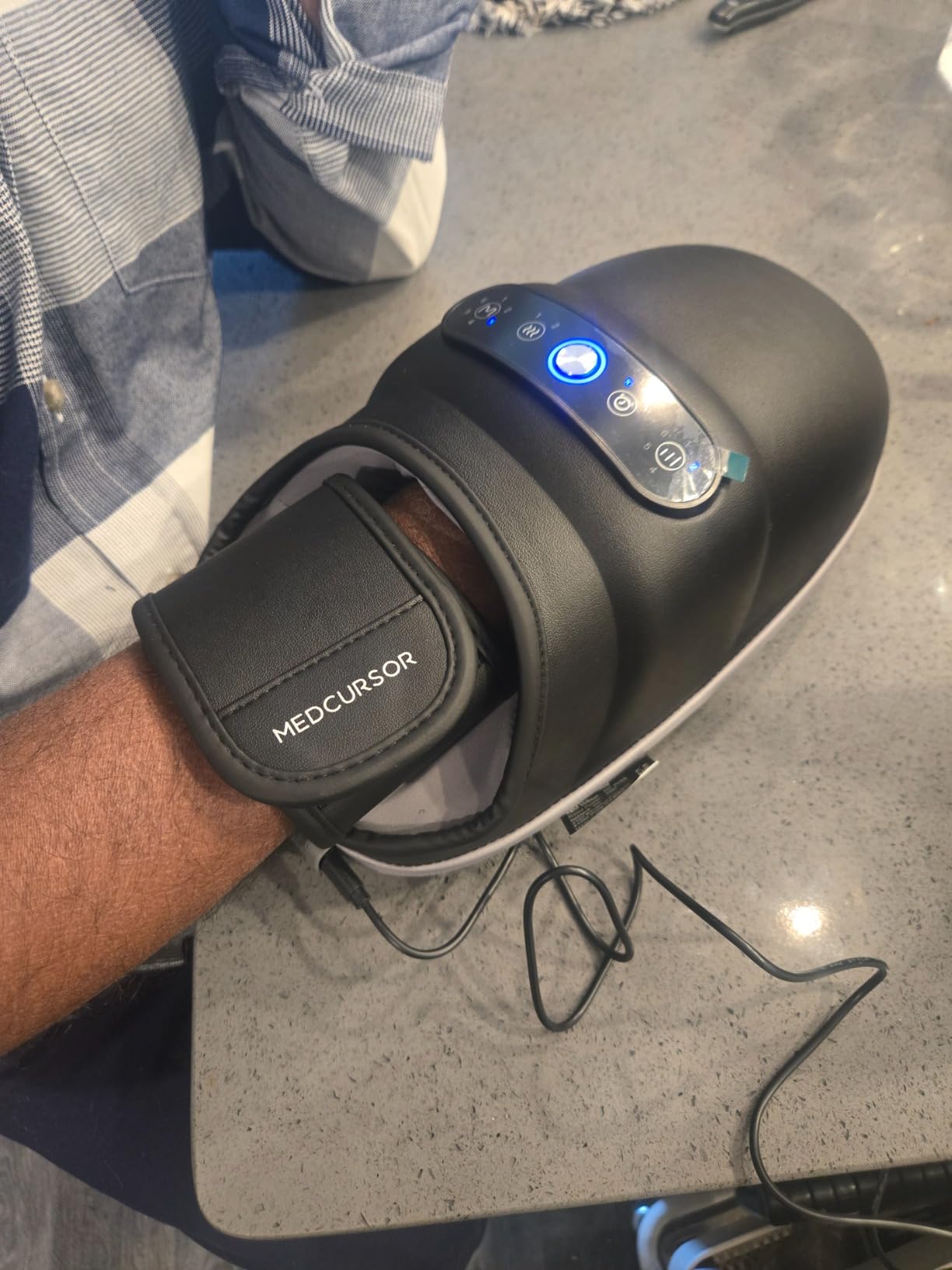 Medcursor Hand Massager 2026 Upgraded, Hand Massager with Heat and Compression for Carpal Tunnel and Stiff Joints, Rechargeable customer photo 2