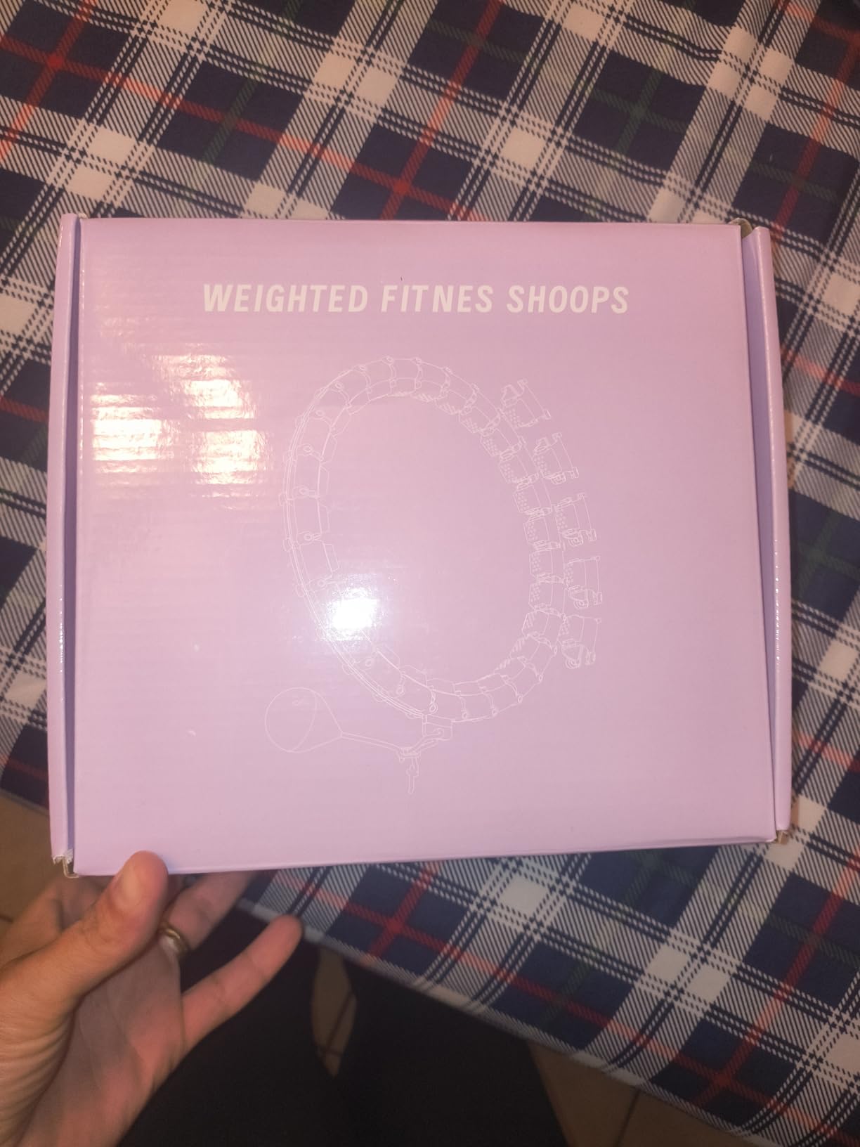 HCOIW Silent Weighted Infinity Fitness Detachable Hoop Plus Size 47 Inch, 24 Knots, Smart Exercise Fit Hoop for Women&Beginners, Waist and Abdominal Home Weight Loss Exercise Adjustable Infinity Hula customer photo 1