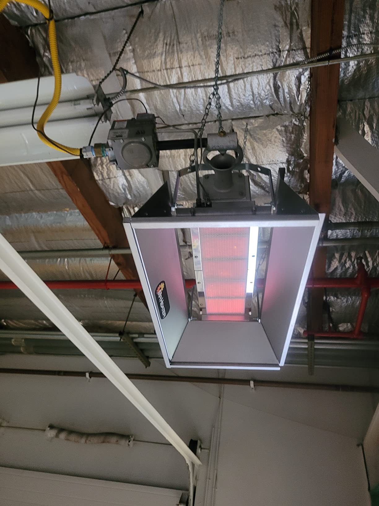 Mr. Heater 40,000 BTU Garage/Workshop Radiant Propane Heater customer photo 1