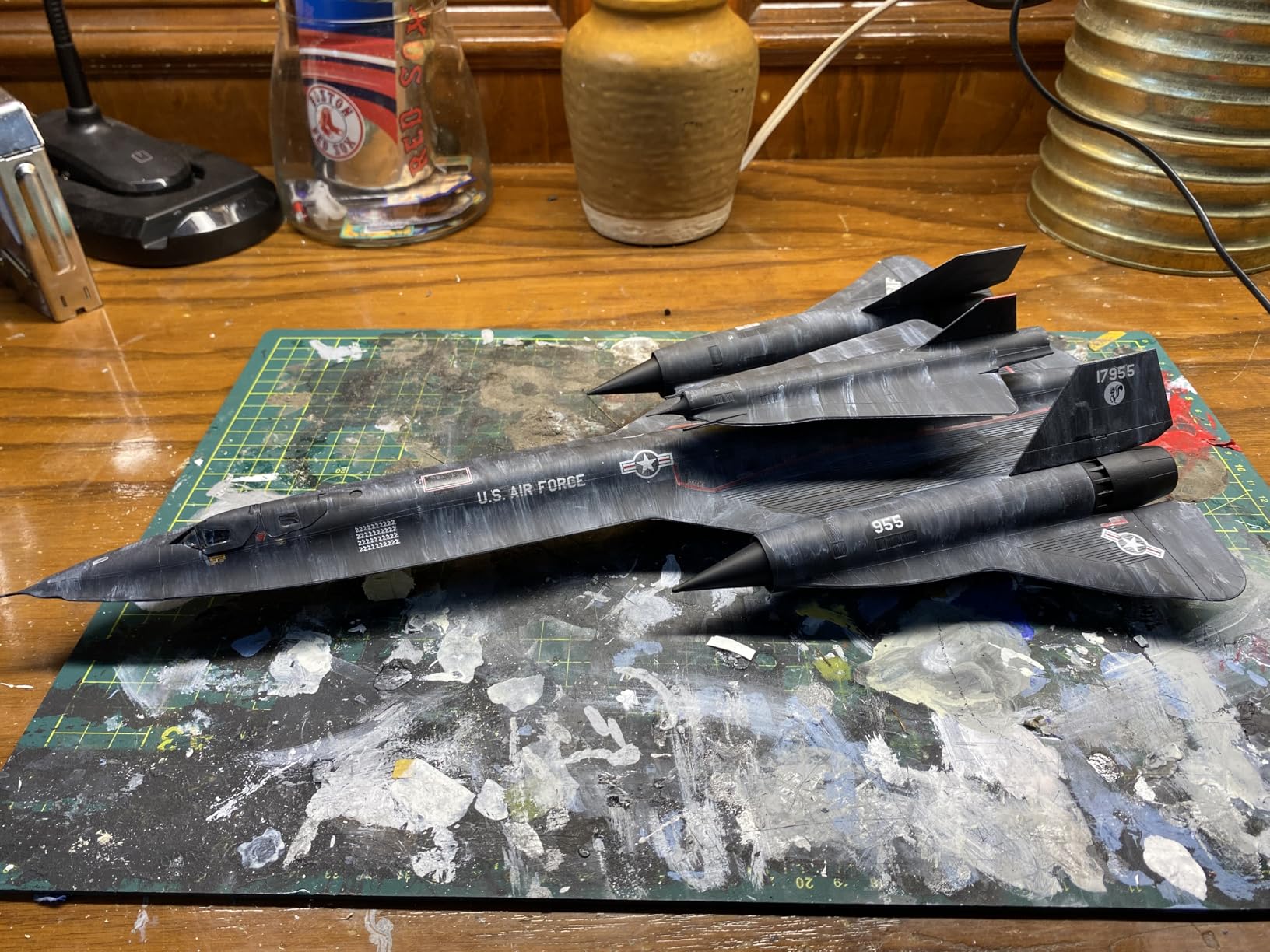 Revell 85-5810 SR-71 Blackbird 1:72 Scale 66-Piece Skill Level 4 Model Airplane Building Kit customer photo 1
