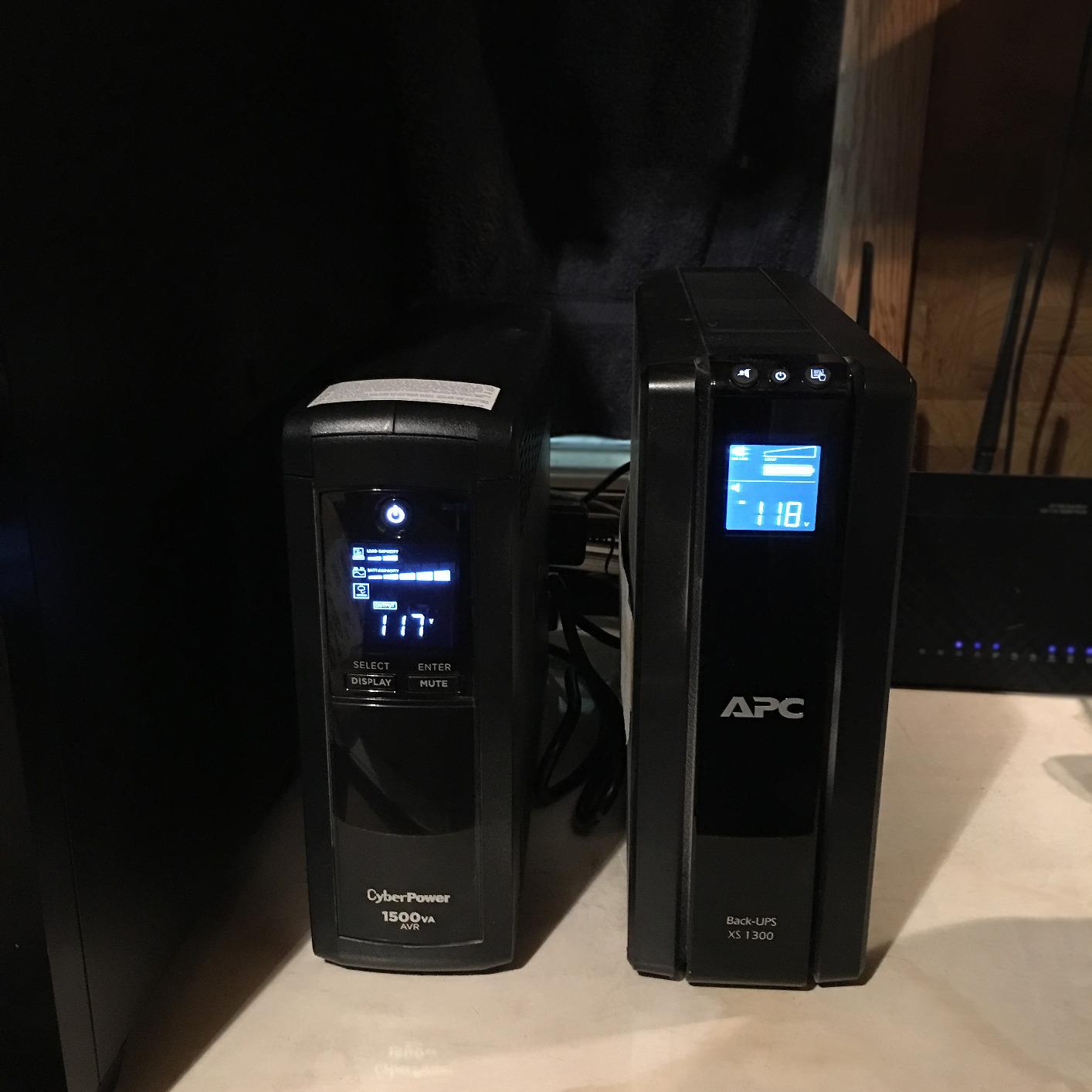 CyberPower CP1500AVRLCD Intelligent LCD UPS Battery Backup and Surge Protector, 1500VA/900W, 12 Outlets, AVR, Mini-Tower, UL Certified customer photo 1