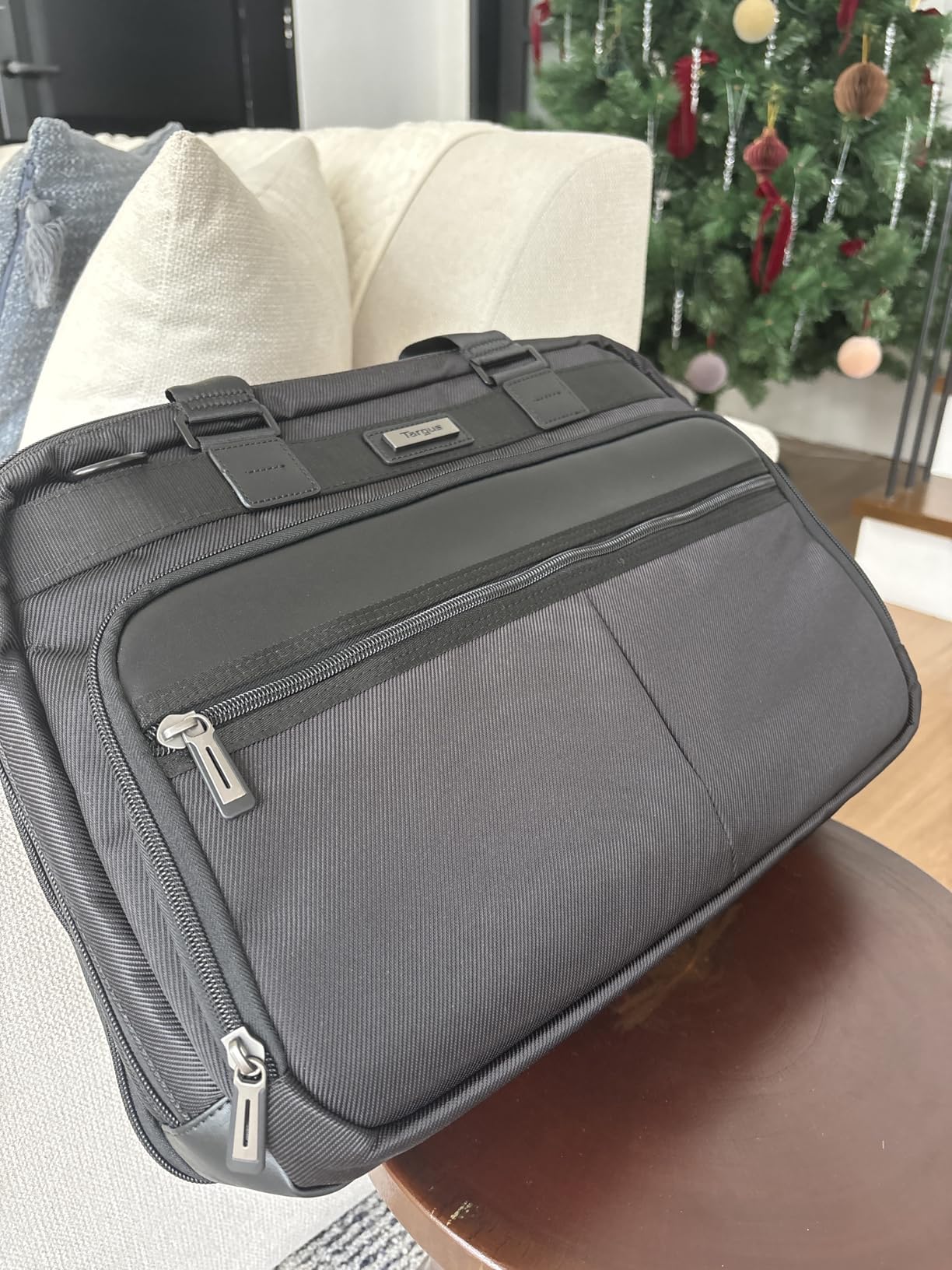 Mobile Elite Checkpoint-Friendly Topload for 15.4-Inch Laptop Bag, Black (TBT045US) customer photo 1