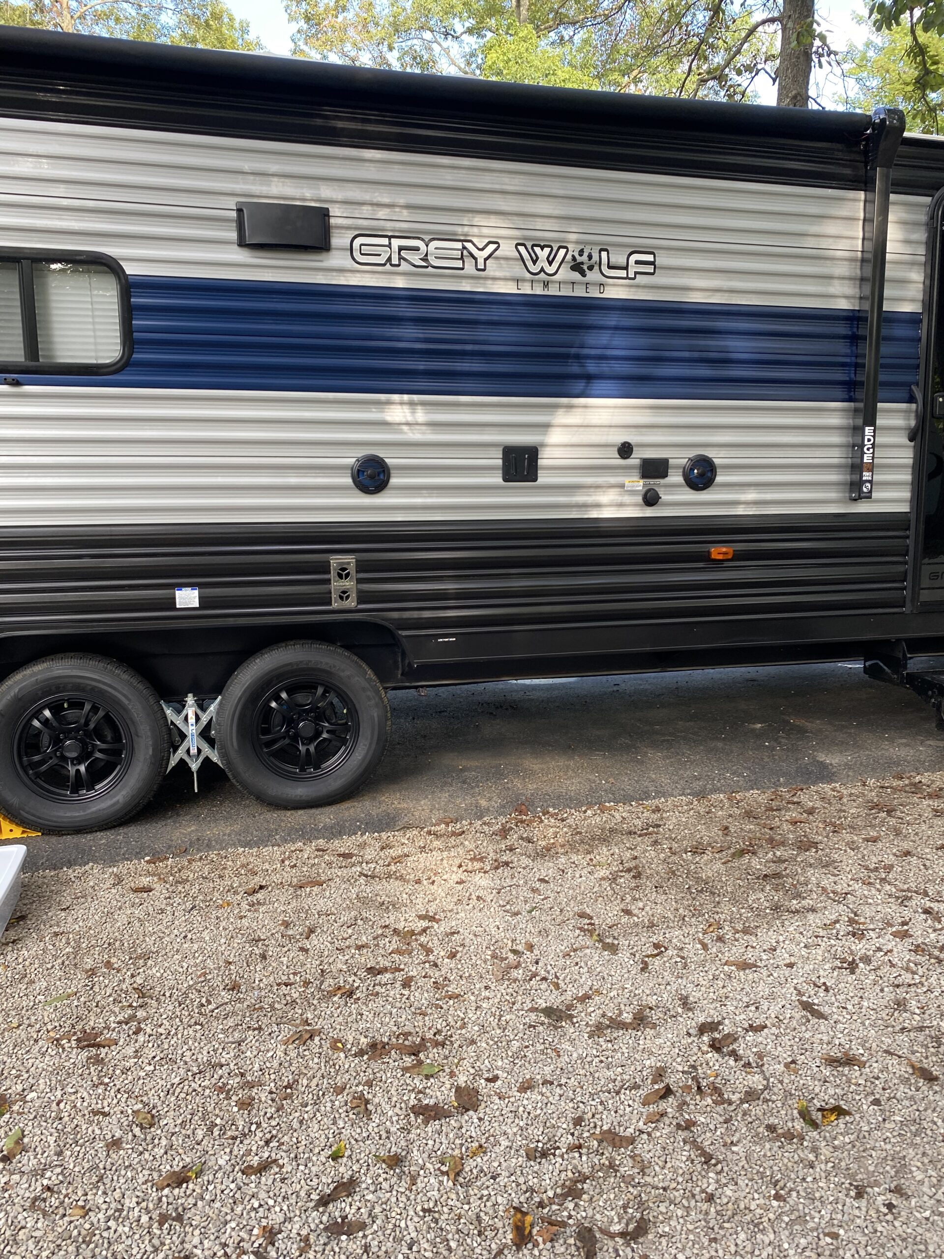 BAL 28010 X-Chock Tire Locking Chock - Wheel Stabilizer for Tandem Axle Trailers & RVs - Easy Ratchet Operation, Heavy-Duty Steel Construction customer photo 1