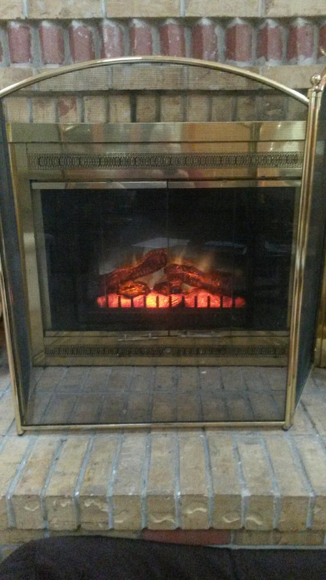 Dimplex DFI Series 23 Log Set Electric Fireplace Insert with Remote (Model: DFI2310), 4695 BTU, 120 Volt, 1375 Watt, Black customer photo 2