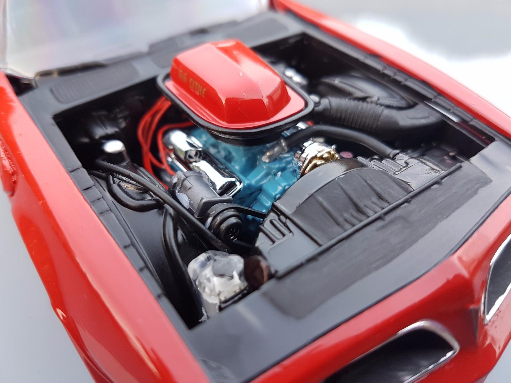 Revell Smokey & the Bandit 1977 Pontiac Firebird Car Model Kit - 1:25 Scale, Skill Level 4, 89 Parts customer photo 1