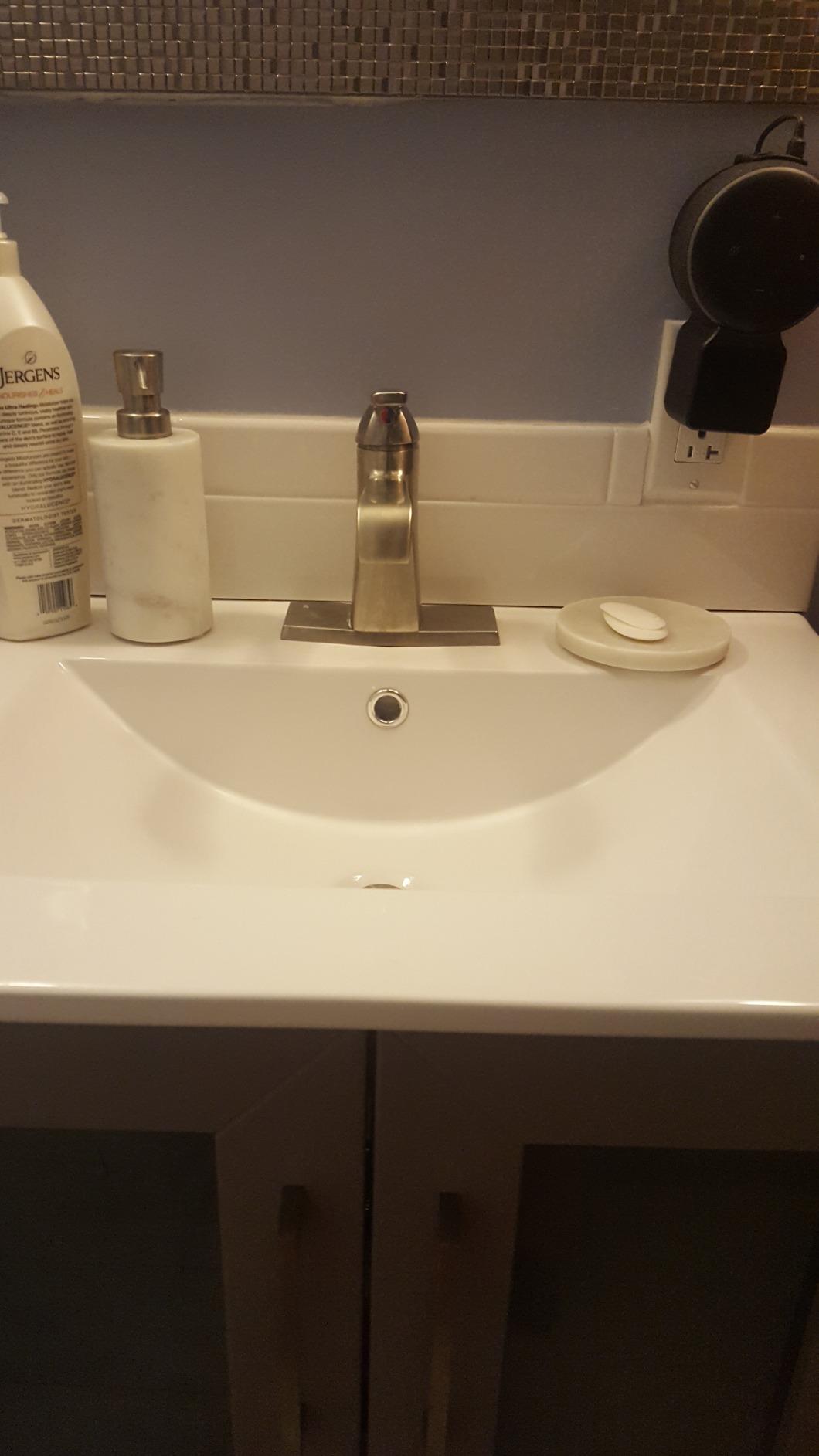 Delta Faucet Ashlyn Single Hole Bathroom Faucet Brushed Nickel, Single Handle Bathroom Faucet, Diamond Seal Technology, Metal Drain Assembly, Stainless 564-SSMPU-DST customer photo 1