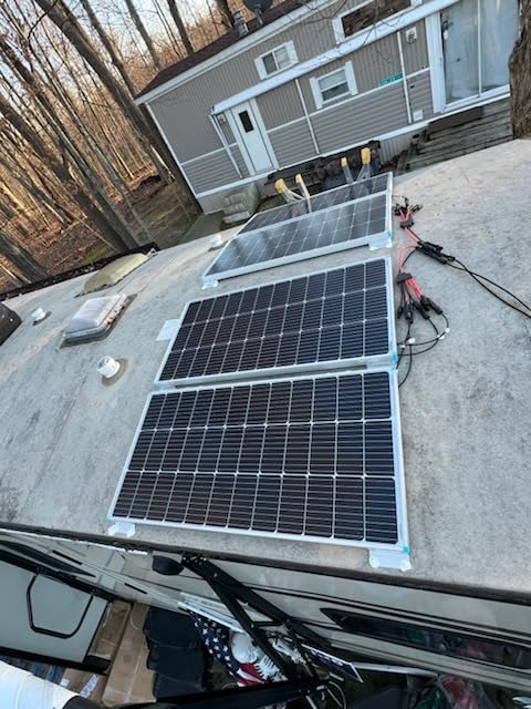 Renogy 200 Watts 12 Volts Monocrystalline RV Solar Panel Kit with Adventurer 30A LCD PWM Charge Controller and Mounting Brackets for RV, Boats, Trailer, Camper, Marine, Off-Grid Solar Power System customer photo 1