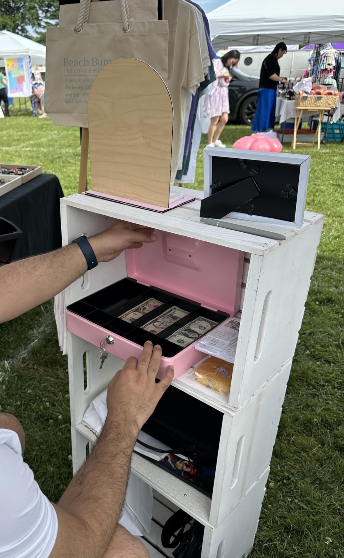 Flexzion Cash Box with Money Tray and Lock - Metal Cash Box for Small Businesses, 9-Compartment Black Money Box with Removable Tray and Key, Portable Storage for Checks and Coins customer photo 2