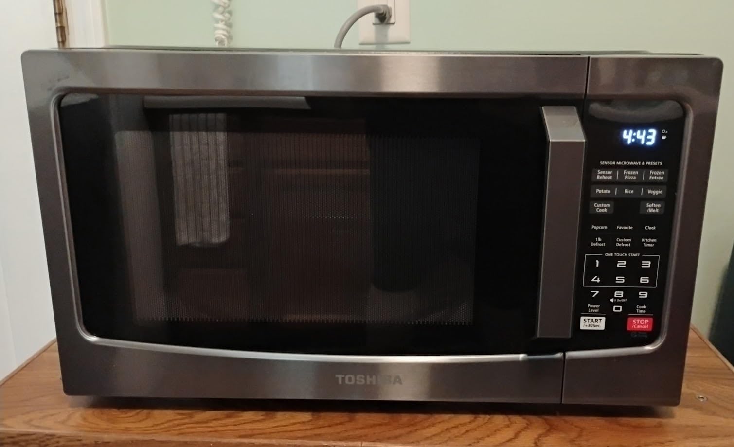 Toshiba Countertop Microwave Oven, 1.2 Cu.Ft, 1000W, Black | 12.4