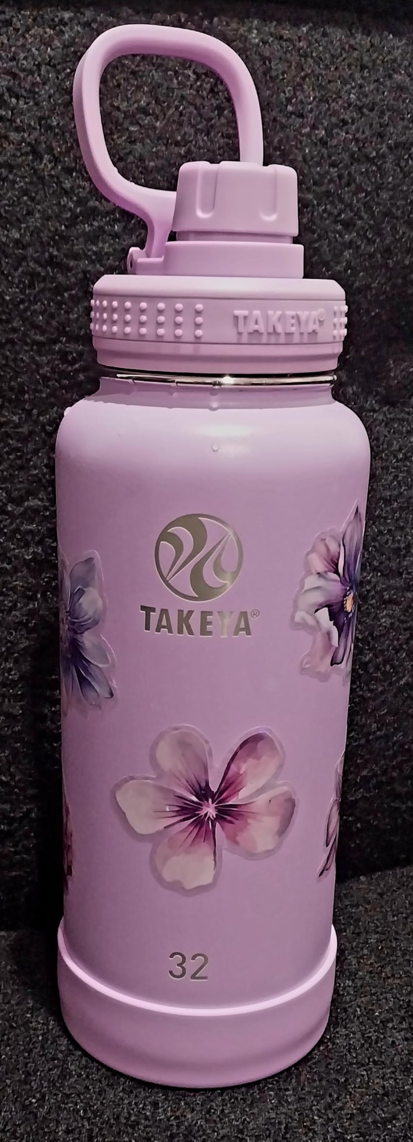 Takeya Actives Stainless Steel Water Bottle, Insulated Spout Lid, Keeps Drinks Cold 24 Hrs, Leakproof, Durable, Dishwasher Safe, Ideal for Gym, Travel, Fits Most Cup Holders, 40 oz/Midnight Blue customer photo 2