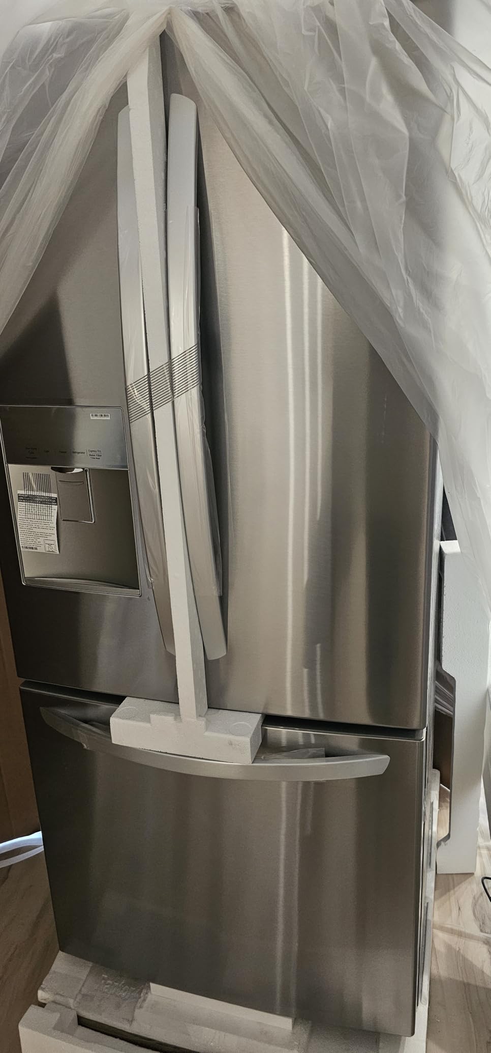 LG LFDS22520S French Door Bottom Freezer Refrigerator with Water Dispenser - Stainless Steel customer photo 2