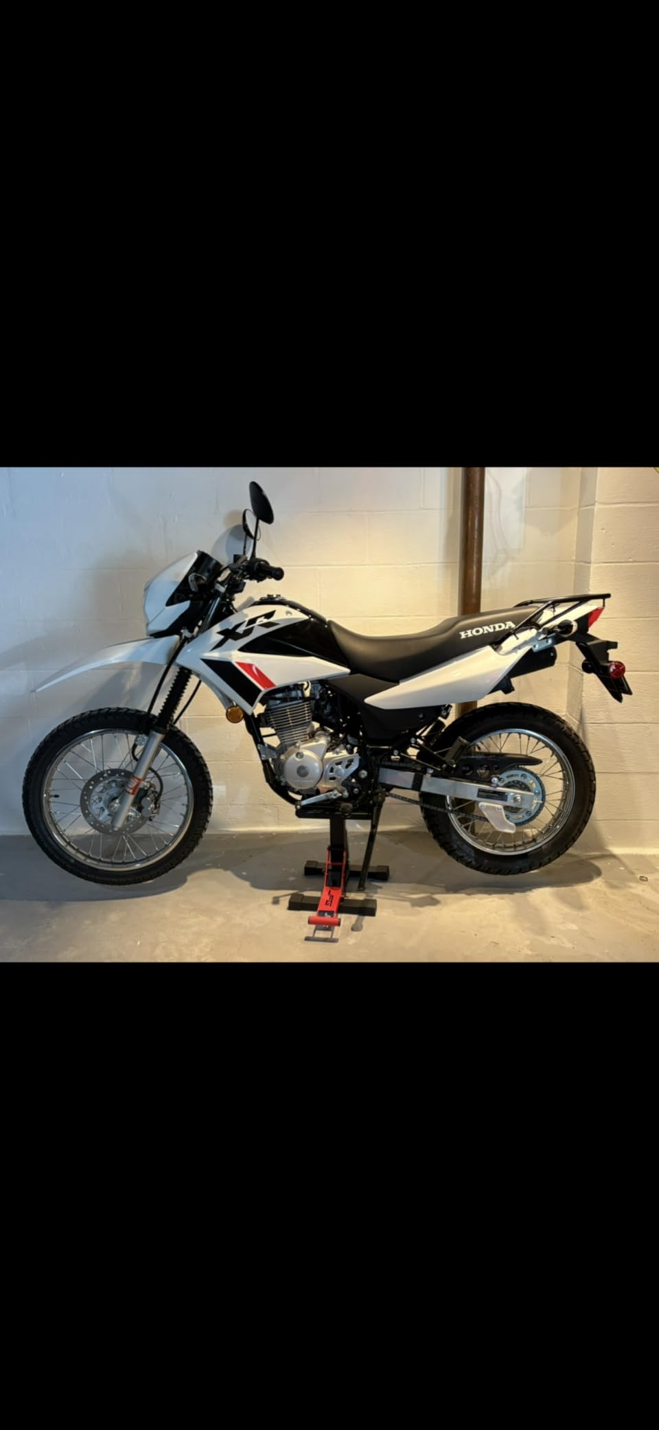 JFG RACING Adjustable Hydraulic Dirt Bike Stand Lift 1000 Lbs Capacity, Red | Solid steel, height adjustable, anti-slip lift jack hoist table, for most dirtbike/pit bike/electric dir bike customer photo 2