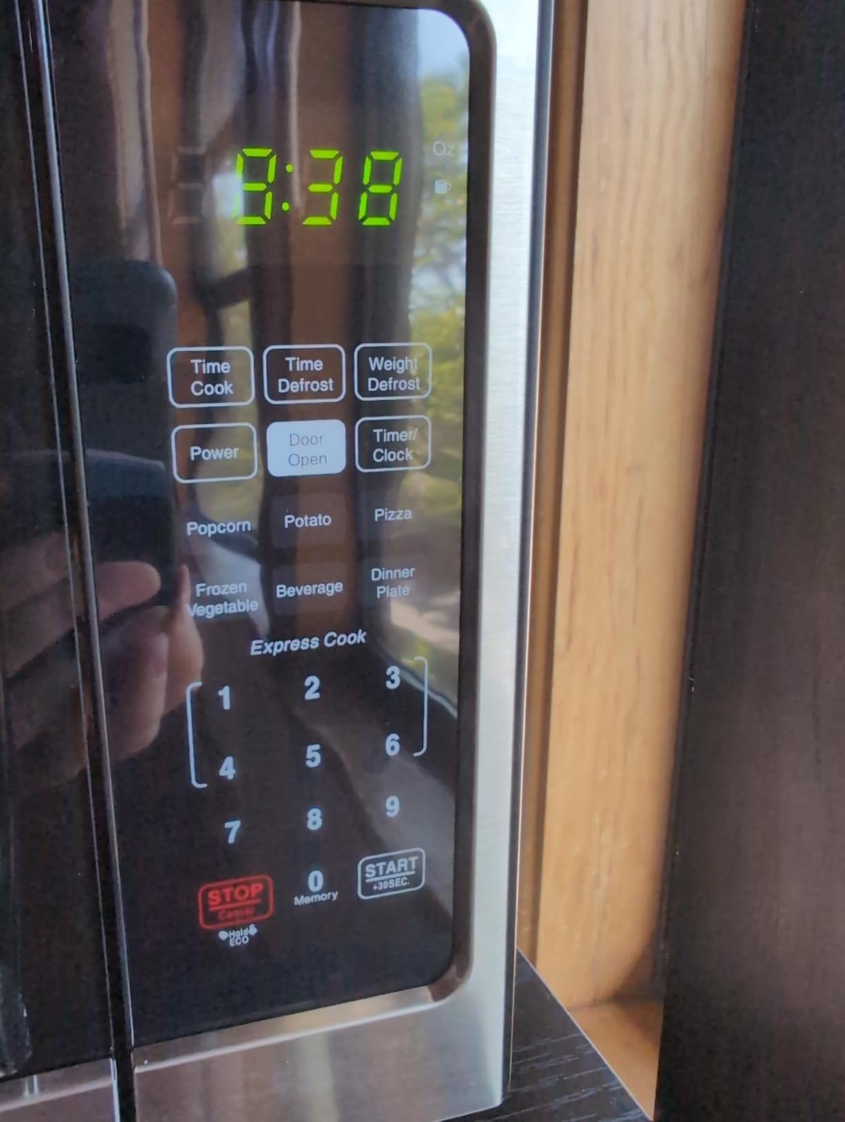 Farberware 1.2 Cu. Ft. Countertop Microwave Oven - 1000 Watts Power, Smart Sensor Auto Cook Settings, Defrost, Easy Clean and Child Safety Lock - Stainless customer photo 2