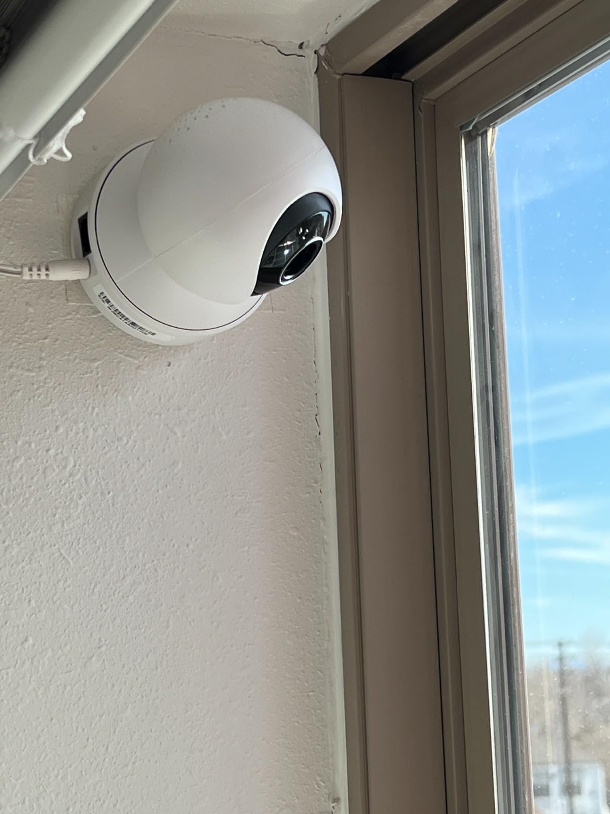 REOLINK 4K UHD Pan & Tilt Dual-Band Wi-Fi 6 Indoor Security Camera with 3X Optical Zoom, Auto-Tracking, People/Pet Detection, Crying Sound Detection, Privacy Mode, and Bluetooth Setup, E1 Zoom White customer photo 2