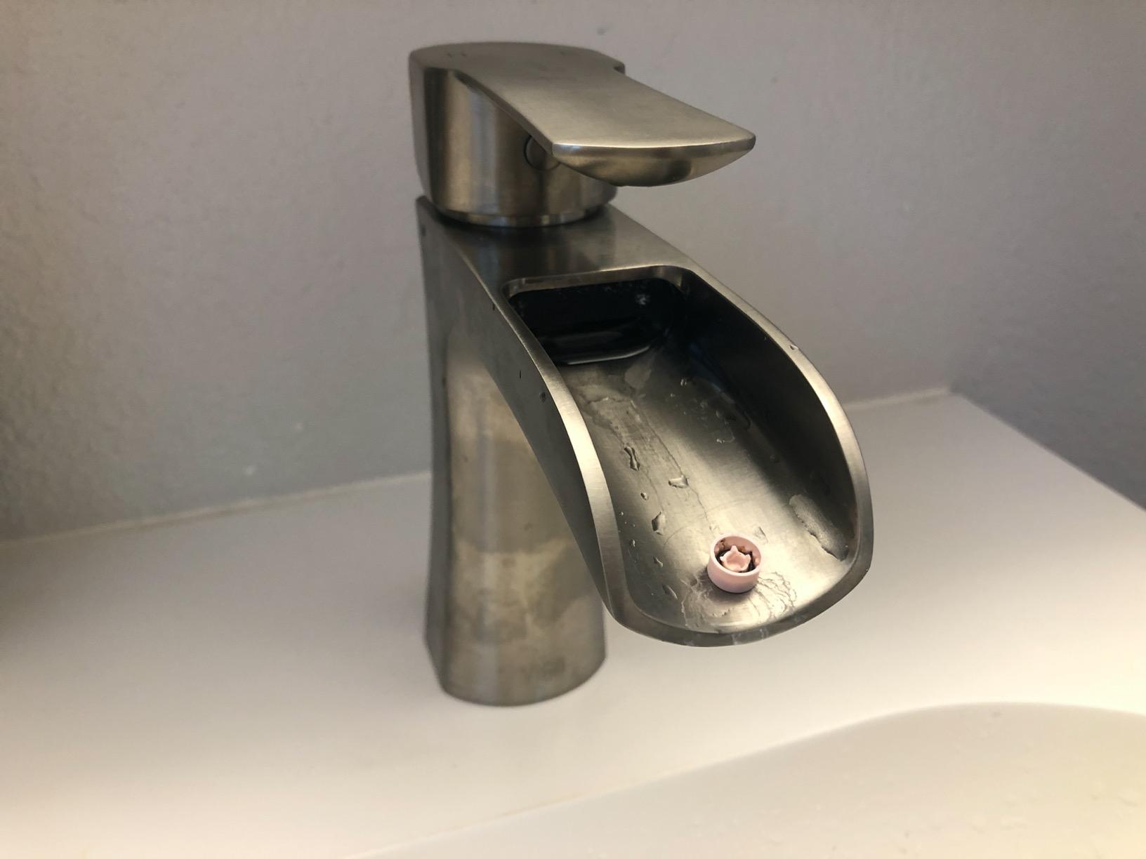 VIGO Paloma Waterfall Single-Handle Single-Hole Mount Bathroom Sink Faucet, 7-Inch, Matte Brushed Gold, Modern Design, Solid Brass, 1.2 GPM WaterSense & Ceramic Disc Valve - VG01041MG customer photo 1