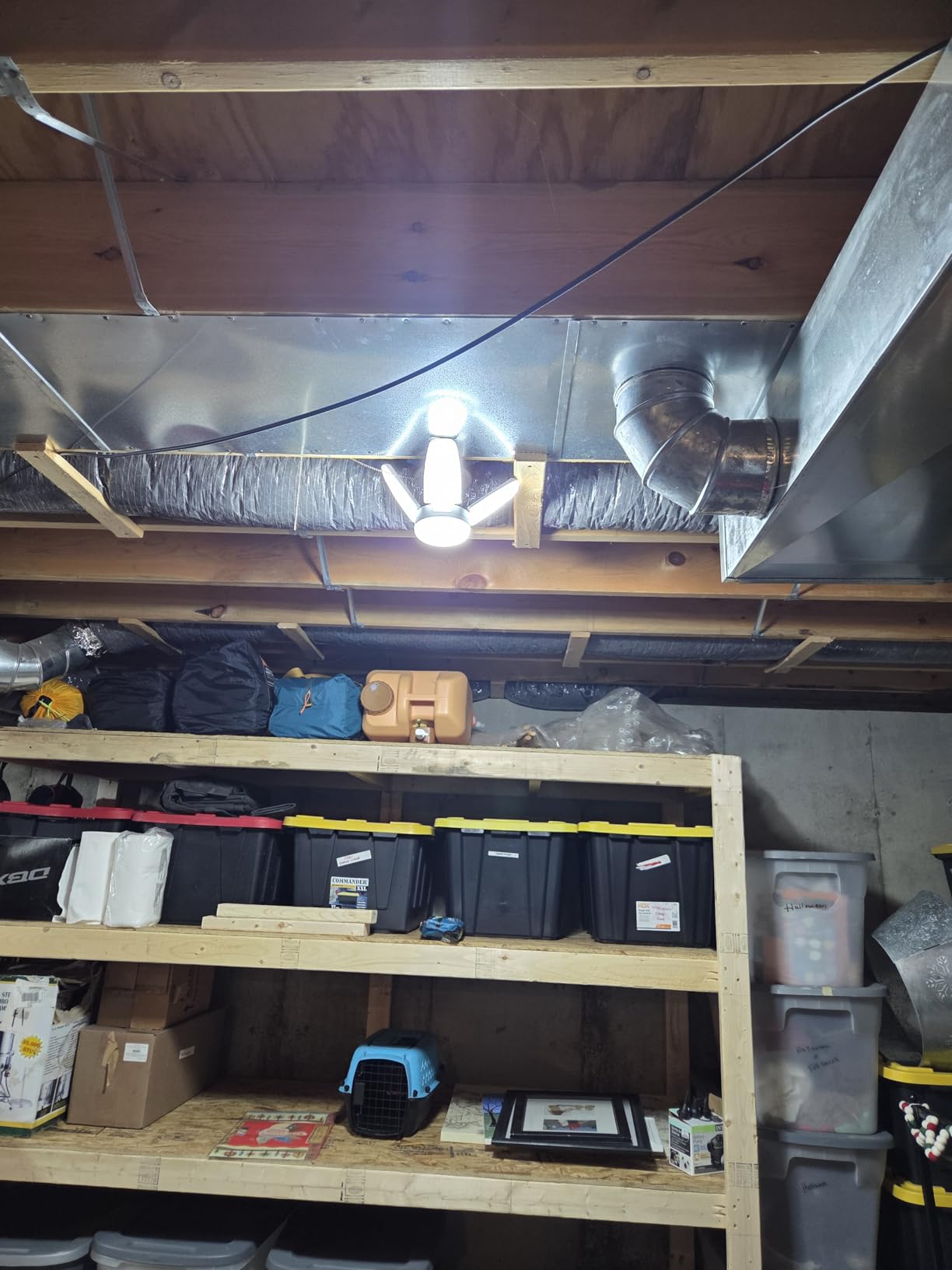 4 Pack LED Garage Lights, 6000LM 60W Deformable Shop Light with 4 Adjustable Panels, 6000K Garage Lights Ceiling Led, E26 Base - 360 Degree Foldable Design for Warehouse/Basement/Workshop customer photo 2