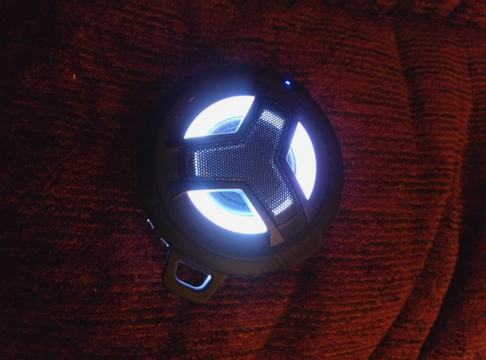 EBODA Bluetooth Shower Speaker, Portable Bluetooth Speakers, IP67 Waterproof Wireless Speaker with LED Light, Floating, 2000mAh, True Wireless Stereo customer photo 1