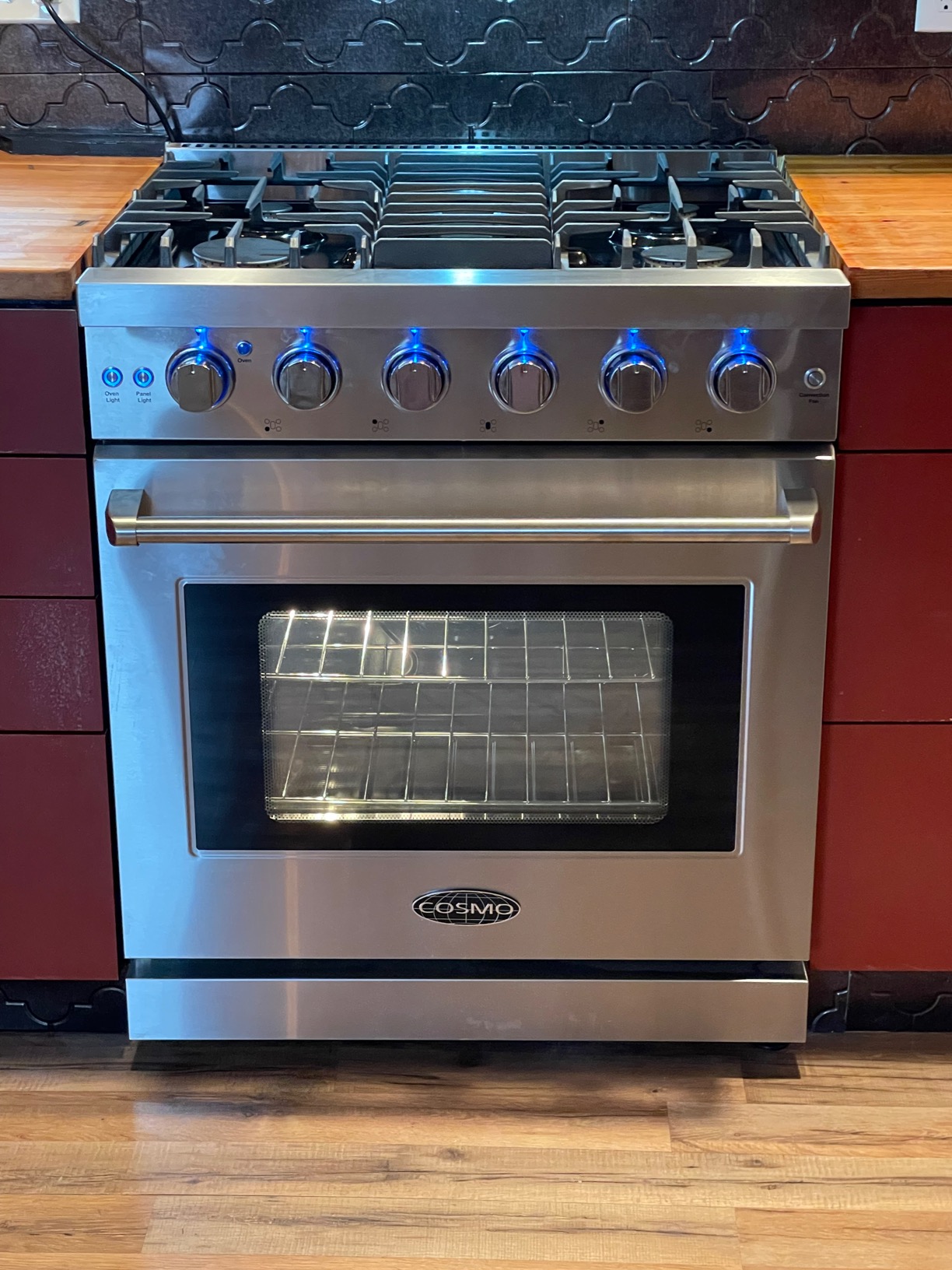 30 in. Haven Coll 4.8 cu ft 5 Burner Gas Range, Convection, Stainless Steel | Cosmo COS-EPGR304 Convection Oven, Knob LED Indicators, Mirror Finished Knobs, Storage Drawer, Liquid Propane Convertible customer photo 2