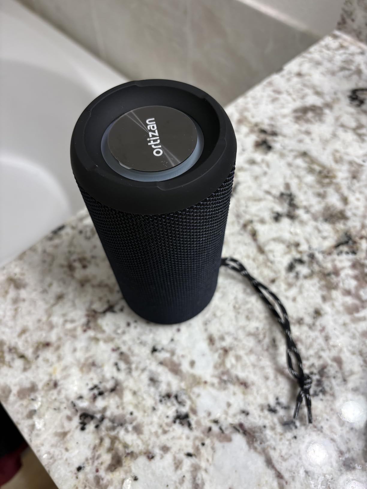 Ortizan Portable Bluetooth Speaker (1st Gen), IPX7 Waterproof, Wireless, Big Sound and Deep Bass, TWS Pairing, 30Hrs of Playtime customer photo 2