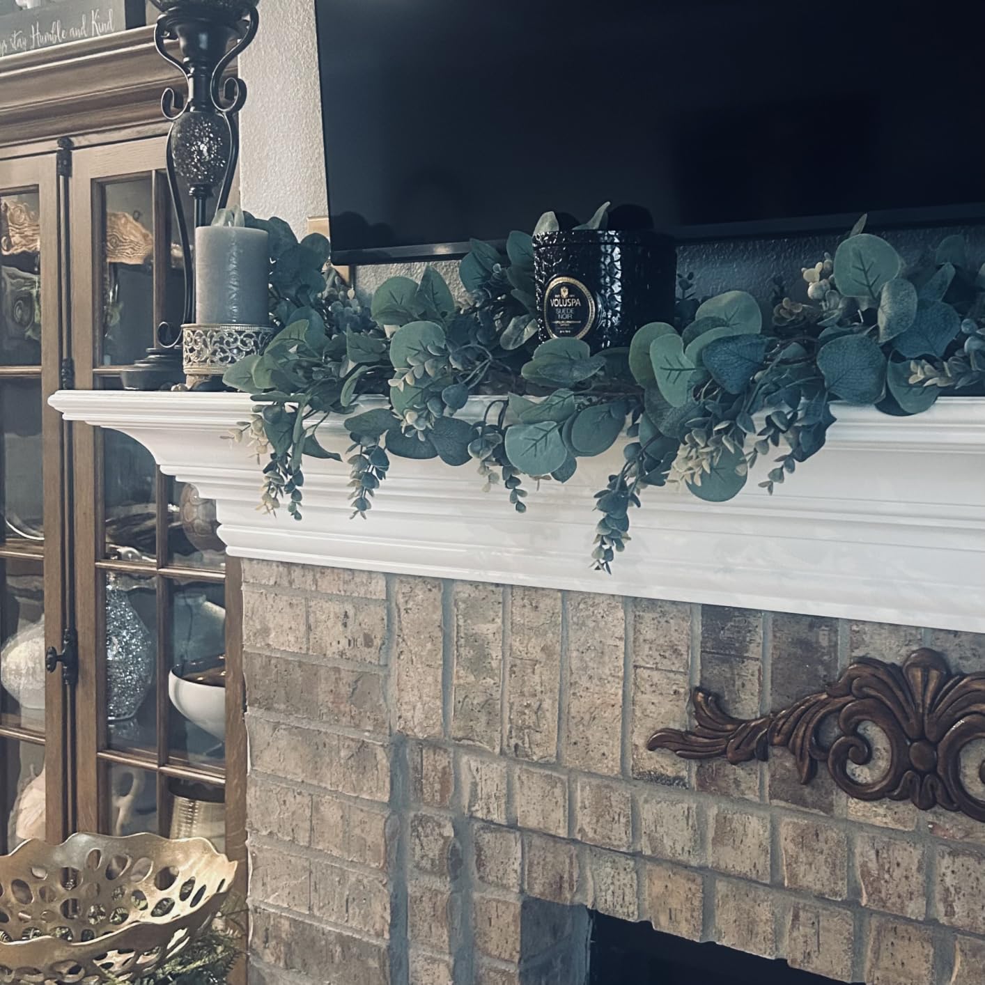 Ouddy Decor Eucalyptus Garland 6.56 Ft Lush Silver Dollar Leaves Boxwood Artificial Faux Greenery Vines for Baby Shower Wedding Party Table Runner Room Home Mantle Decor customer photo 2