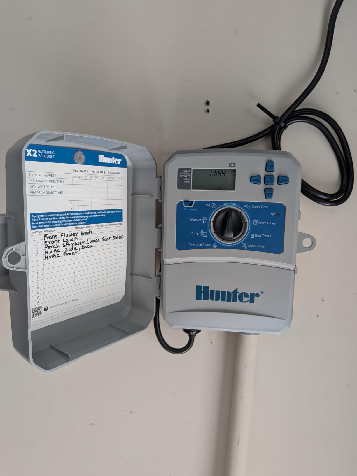 Hunter X2 14-Station Outdoor Sprinkler Controller, Wi-Fi Capable Smart Irrigation System, Hydrawise Compatible, Weather-Based Scheduling for Lawn and Garden customer photo 2