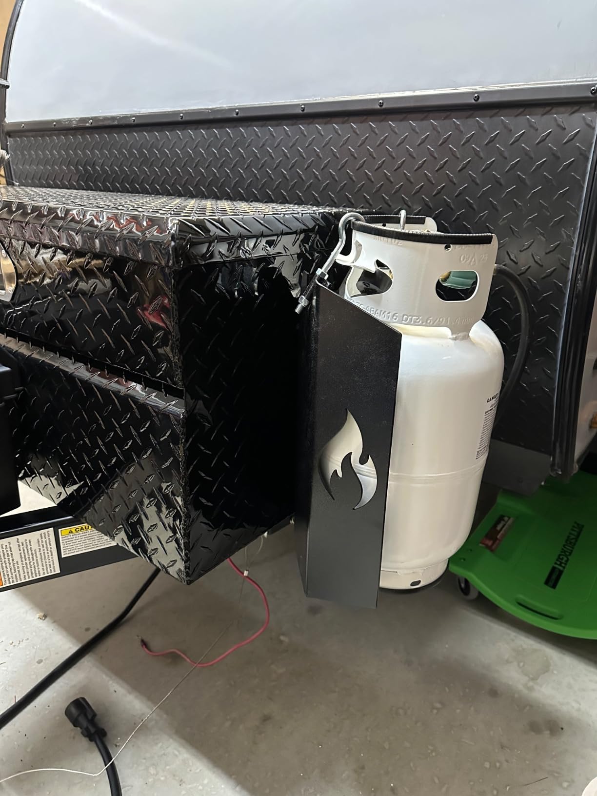 Flame King 10LB Steel Propane Tank Cylinder with Type 1 Overflow Protection Device Valve customer photo 2