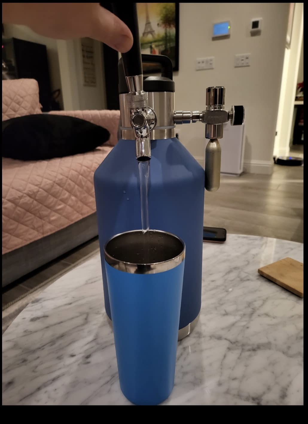 64oz Stainless Steel Beer Growler, Double-Wall Vacuum Insulated Carbonated Keg with Professional Bar Tap and Pressurized CO2 Regulator, 0.5 Gallon, Ocean Blue customer photo 1