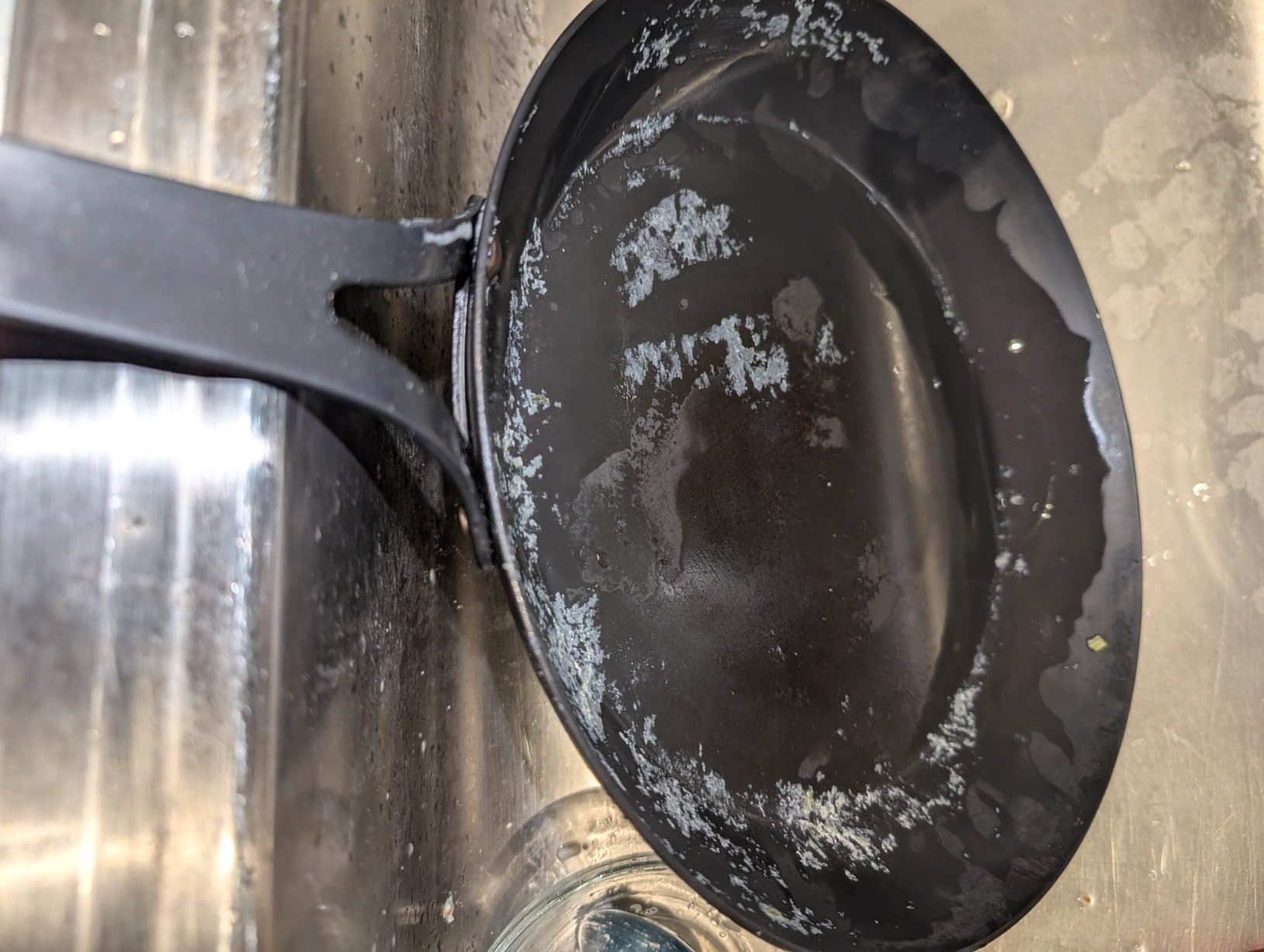 Tramontina Carbon Steel 12-Inch Large Frying Pan with Silicone Grip | Naturally Non Stick Skillet, Oven Safe customer photo 1
