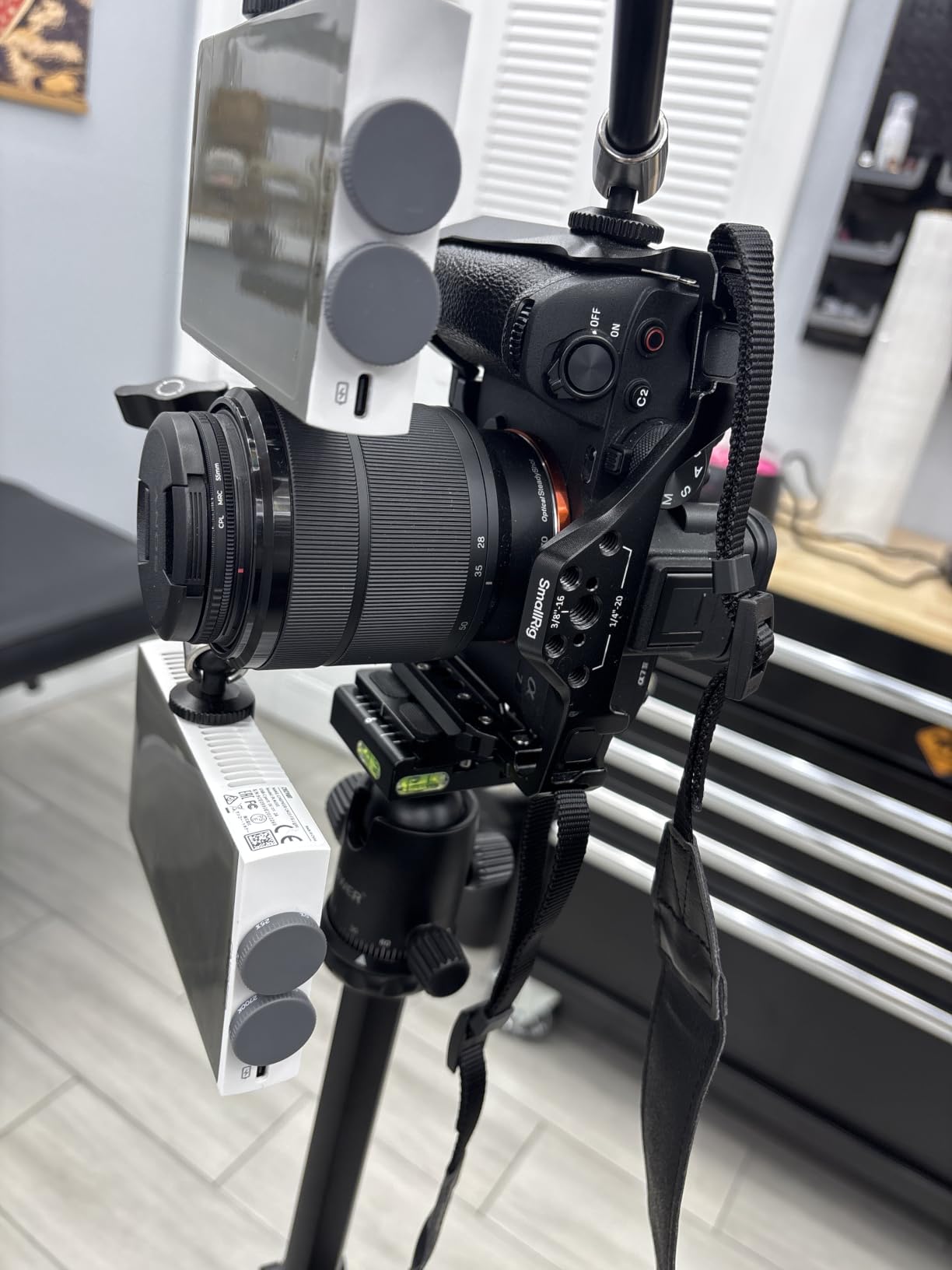 Sony Alpha 7 IV Full-Frame Mirrorless Interchangeable Lens Camera | 28-70mm Zoom Kit customer photo 2