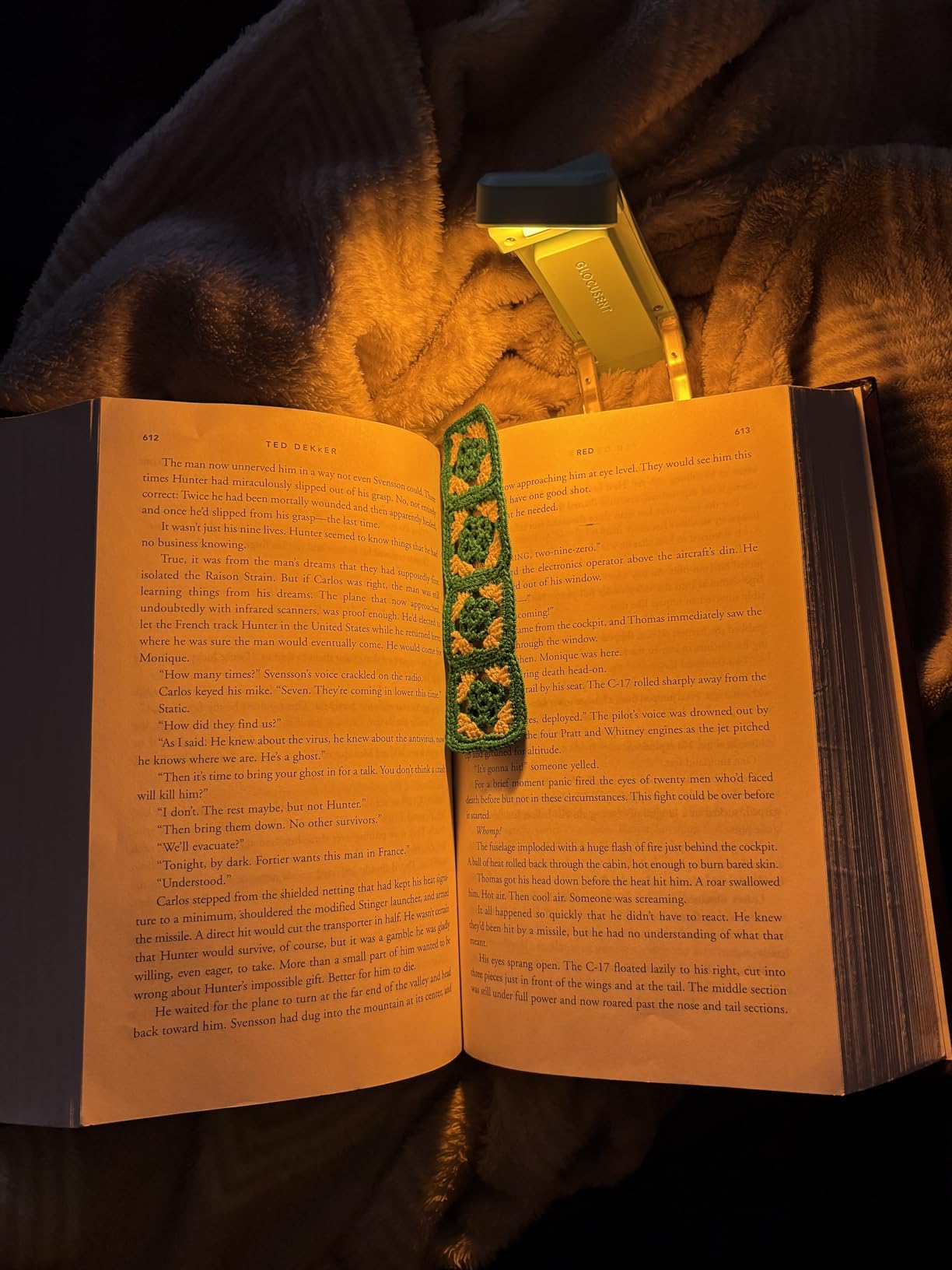 Glocusent USB Rechargeable Book Light, Portable Clip-on LED Reading Light | 3 Amber Colors & 5 Brightness Dimmable, bookmark, Eye-Caring,Compact Gift ,Women Book Lovers,Christmas, Book Accesories,Blue customer photo 2