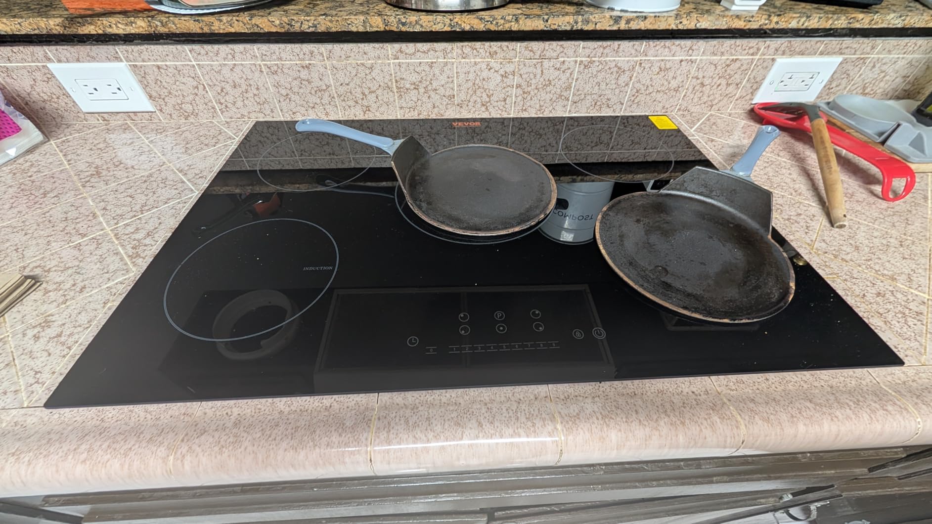 VEVOR Built-in Induction Electric Stove Top 30 Inch, 5 Burners Electric Cooktop, 9 Power Levels & Sensor Touch Control, Easy to Clean Ceramic Glass Surface, Child Safety Lock, 240V customer photo 2