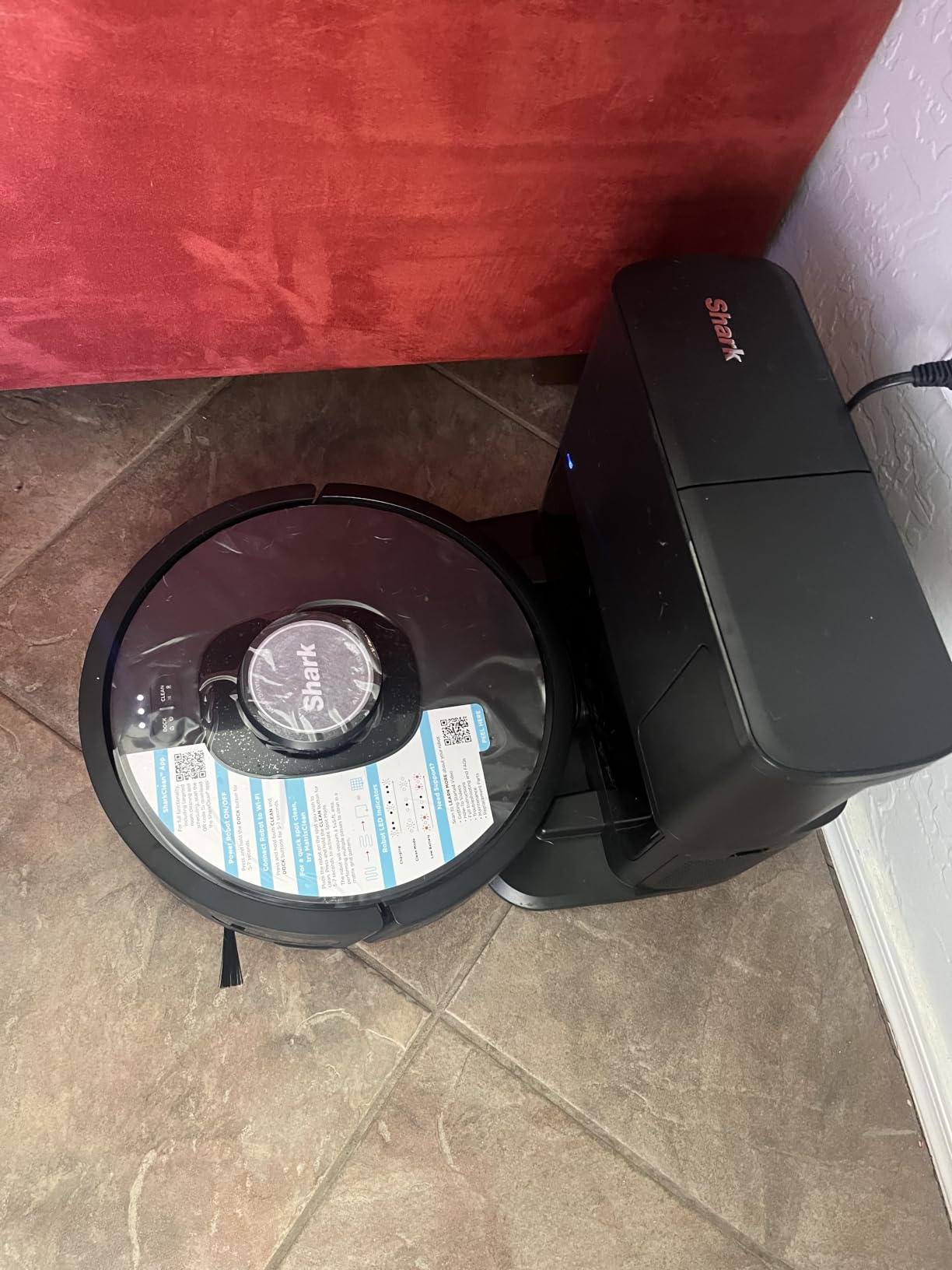Shark Matrix Clean Robot Vacuum Cleaner with Powerful Suction for Pet Hair, Rugs, Carpets & Hard Floors, Self-Empty Base, 60-Day Capacity, Voice Control, LiDAR Navigation, White, AV2511AE customer photo 1