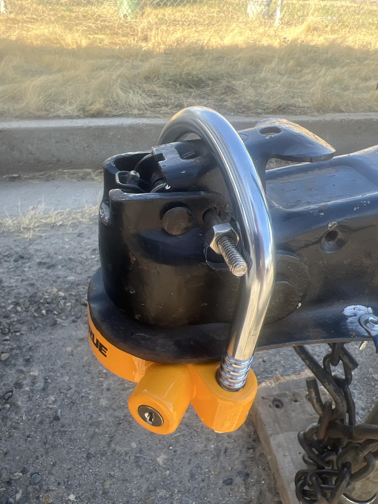 Universal Trailer Coupler Hitch Lock, Adjustable Heavy Duty, Yellow | Fit 1-7/8 Inch, 2 Inch, 2-5/16 Inch Coupler, Weather-Resistant, For RVs, Boats, Trucks, Anti-Theft Tongue Ball Lock with Keys customer photo 1