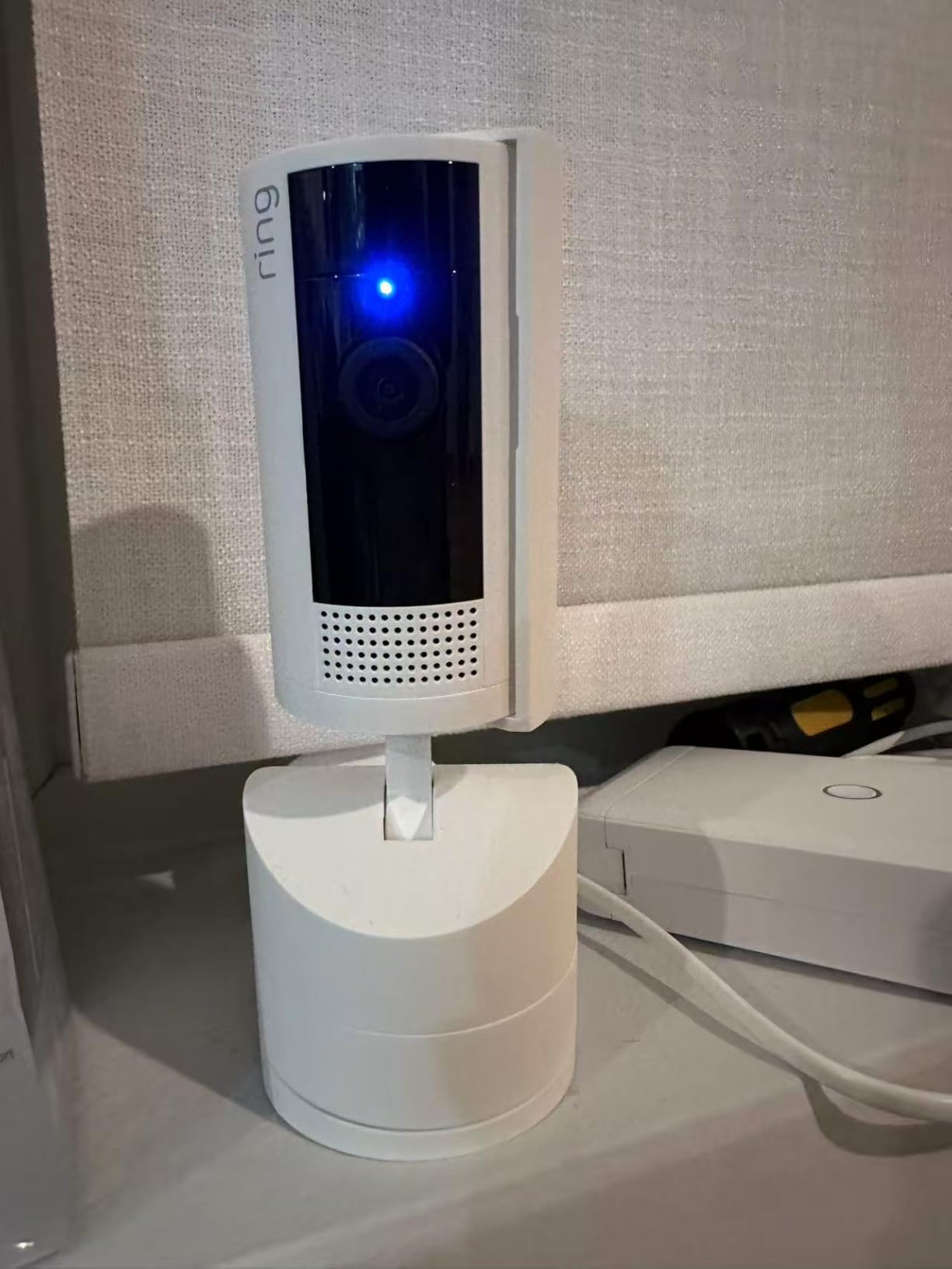 Ring Indoor Cam, Home or Business Security in 1080p HD Video, White customer photo 1