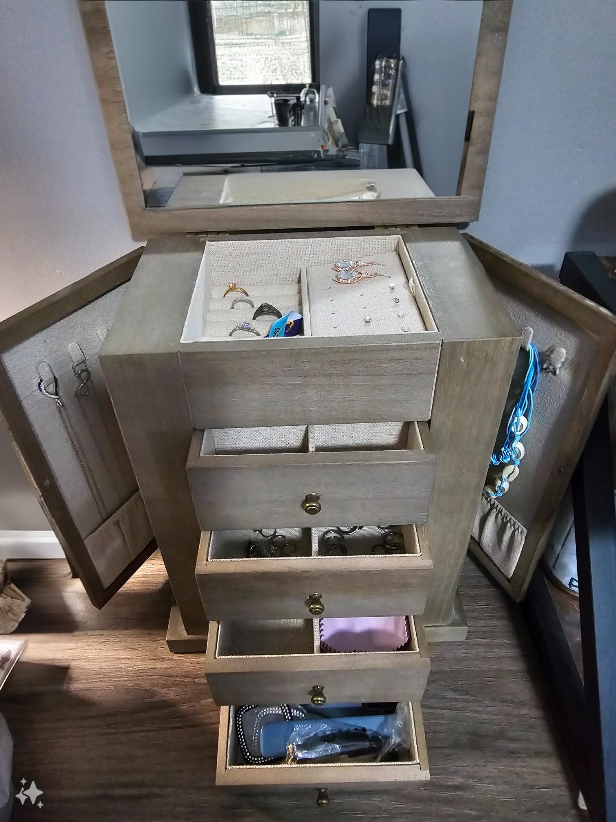 Emfogo Jewelry Box for Women, 5 Layer Large Wood Jewelry Boxes & Organizers for Necklaces Earrings Rings Bracelets, Rustic (Weathered Gray) customer photo 1