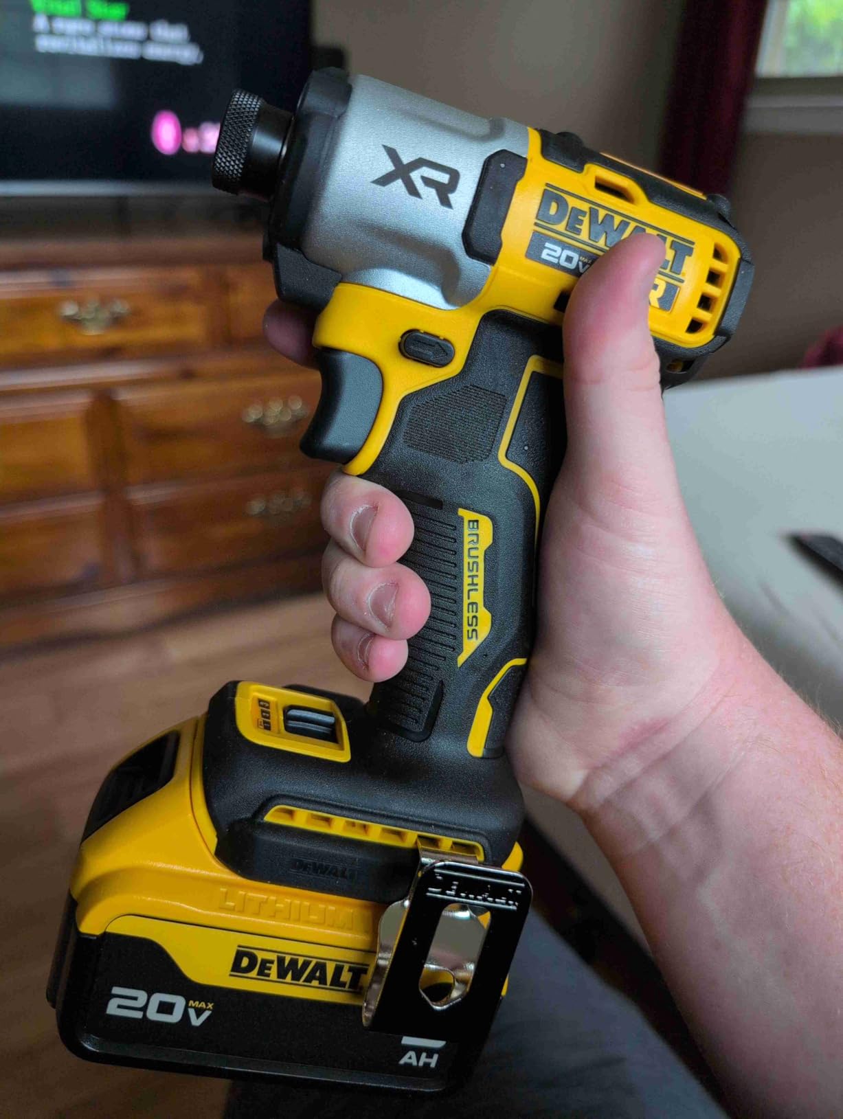 DEWALT 20V MAX XR Impact Driver, 1/4 Inch High Torque Brushless 3 Speed Premium Cordless with LED Light, Extended Runtime, Tool Only (DCF845B) customer photo 2